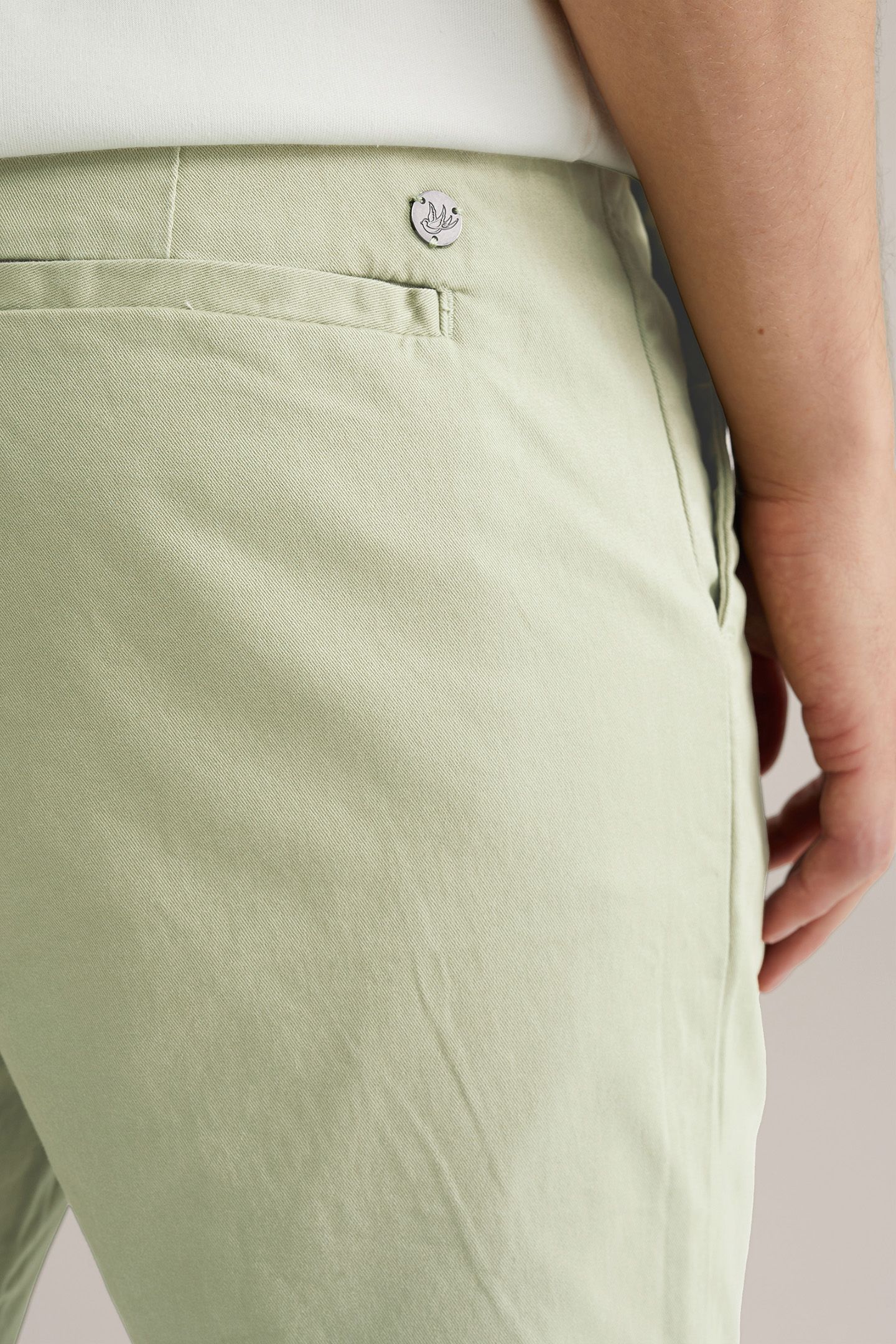 SHORT LIGHT GREEN 5