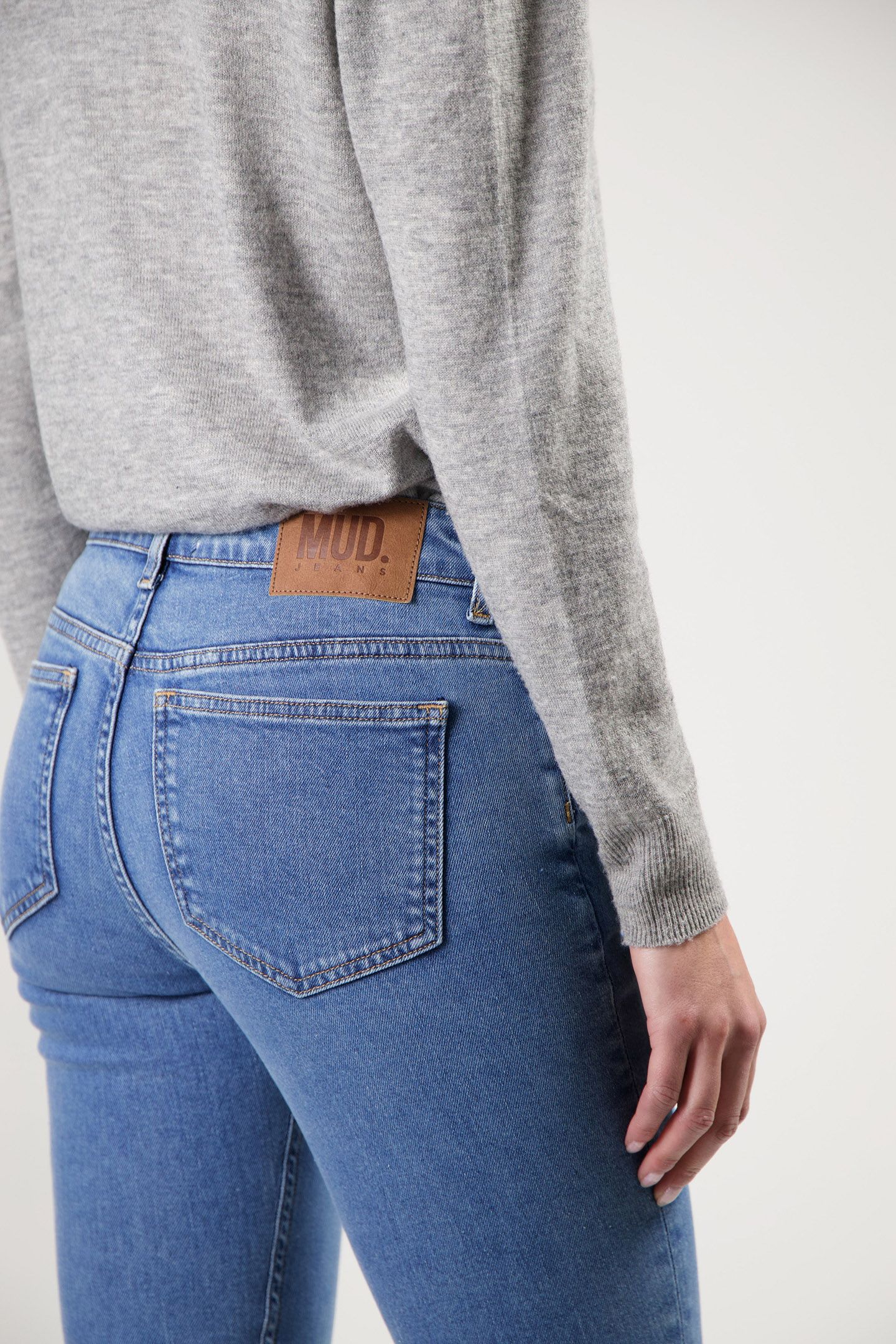 SKYLER MID SKINNY STONE VINTAGE 6