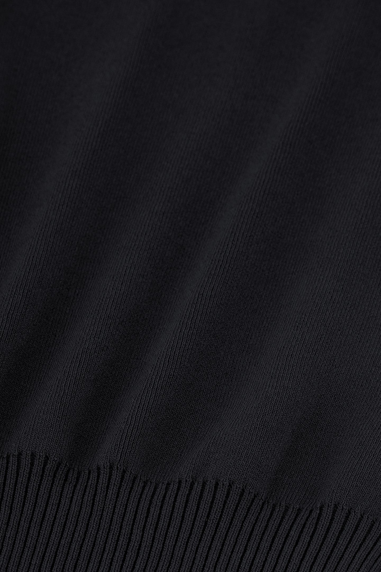 OSSI PULLOVER BLACK 5
