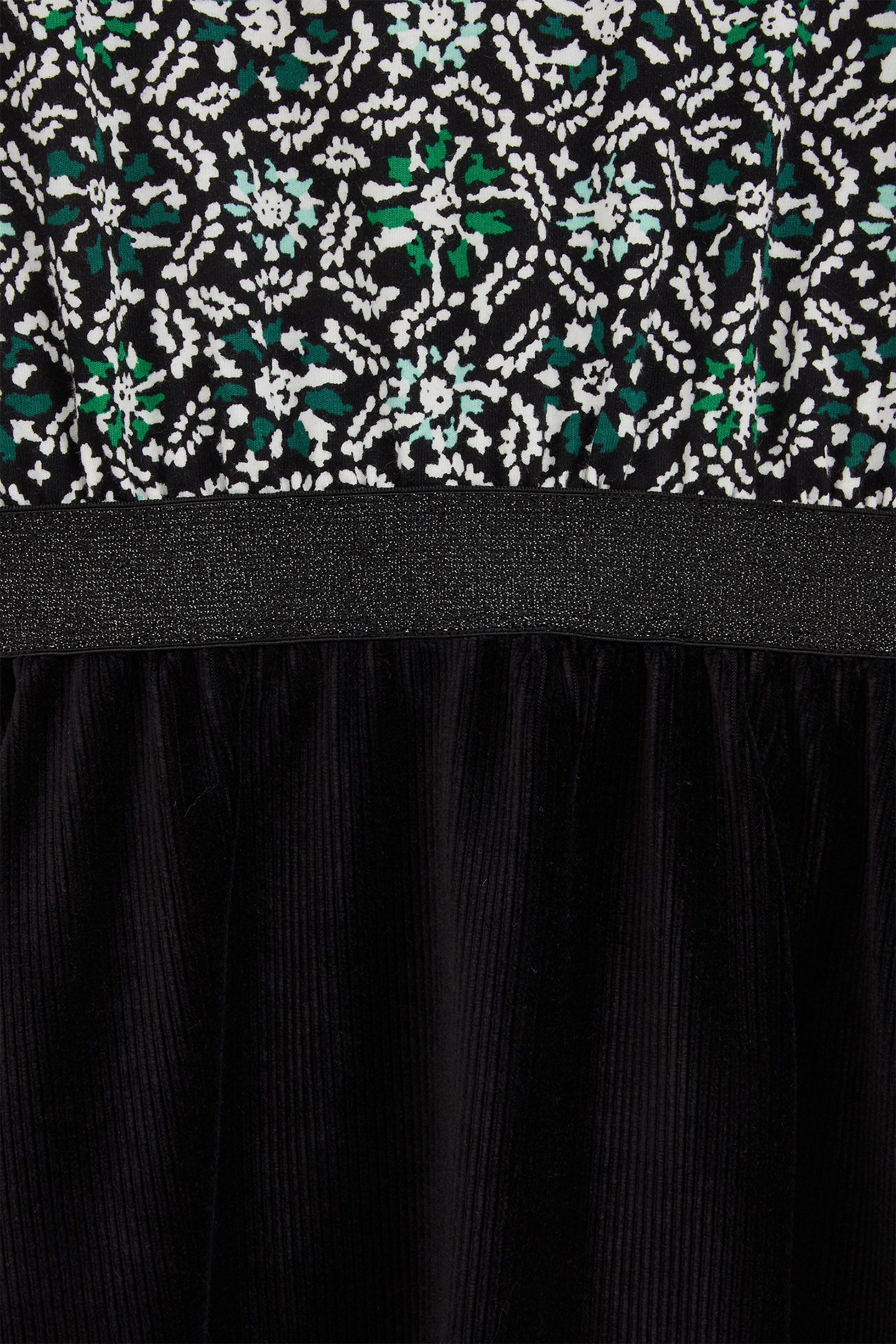 JURK BLACK 6