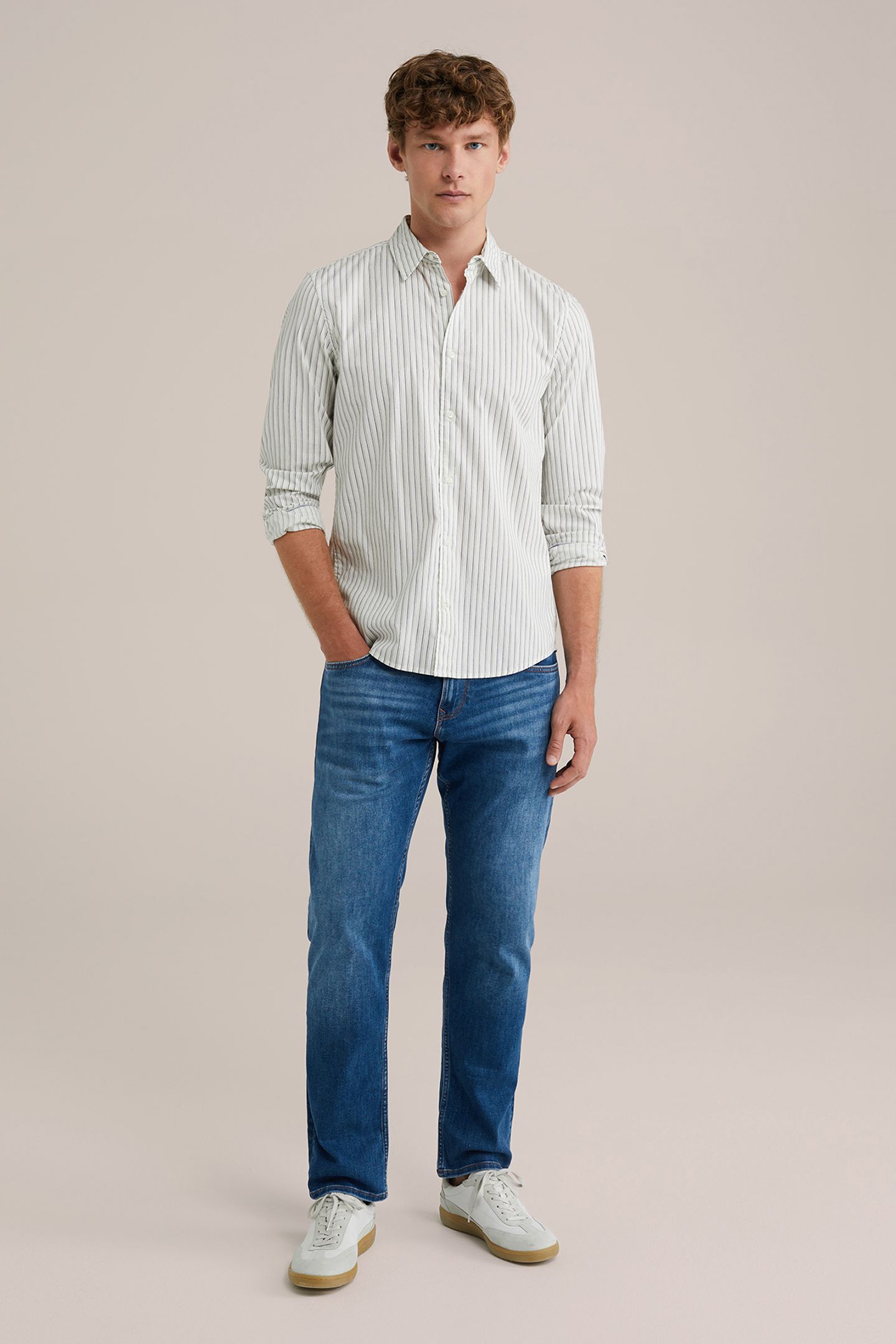 SHIRT WHITE 3