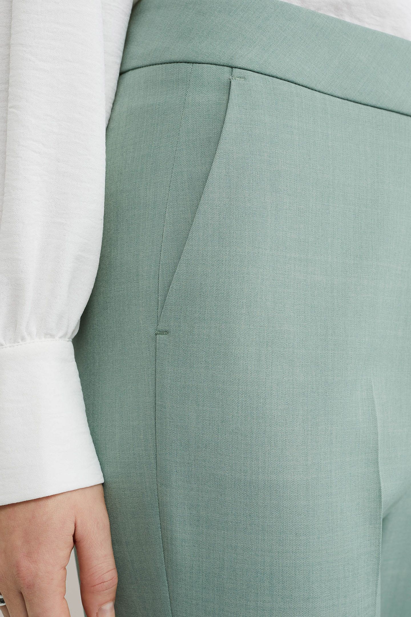 TROUSER PASTEL GREEN 5
