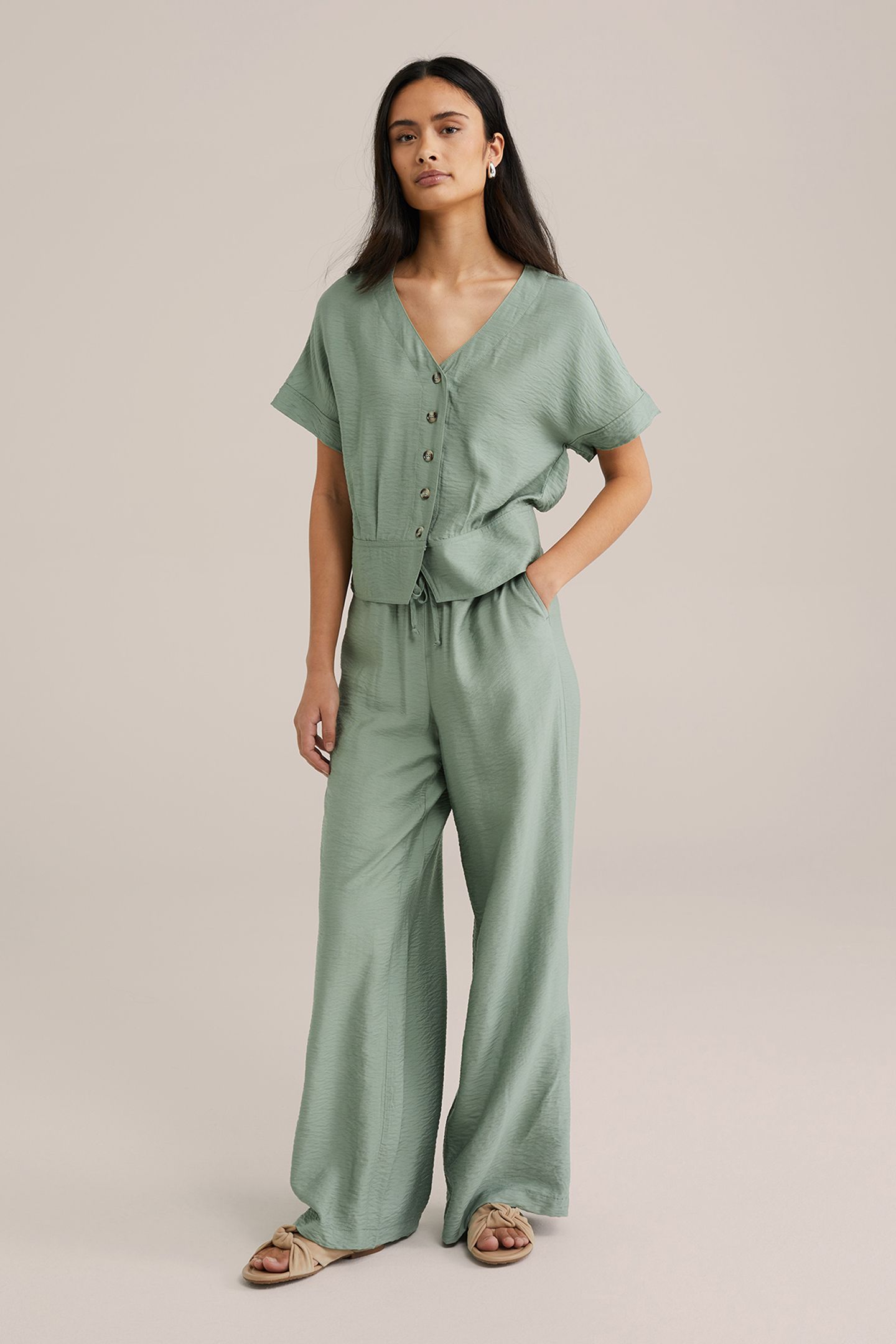 TROUSER PASTEL GREEN 3