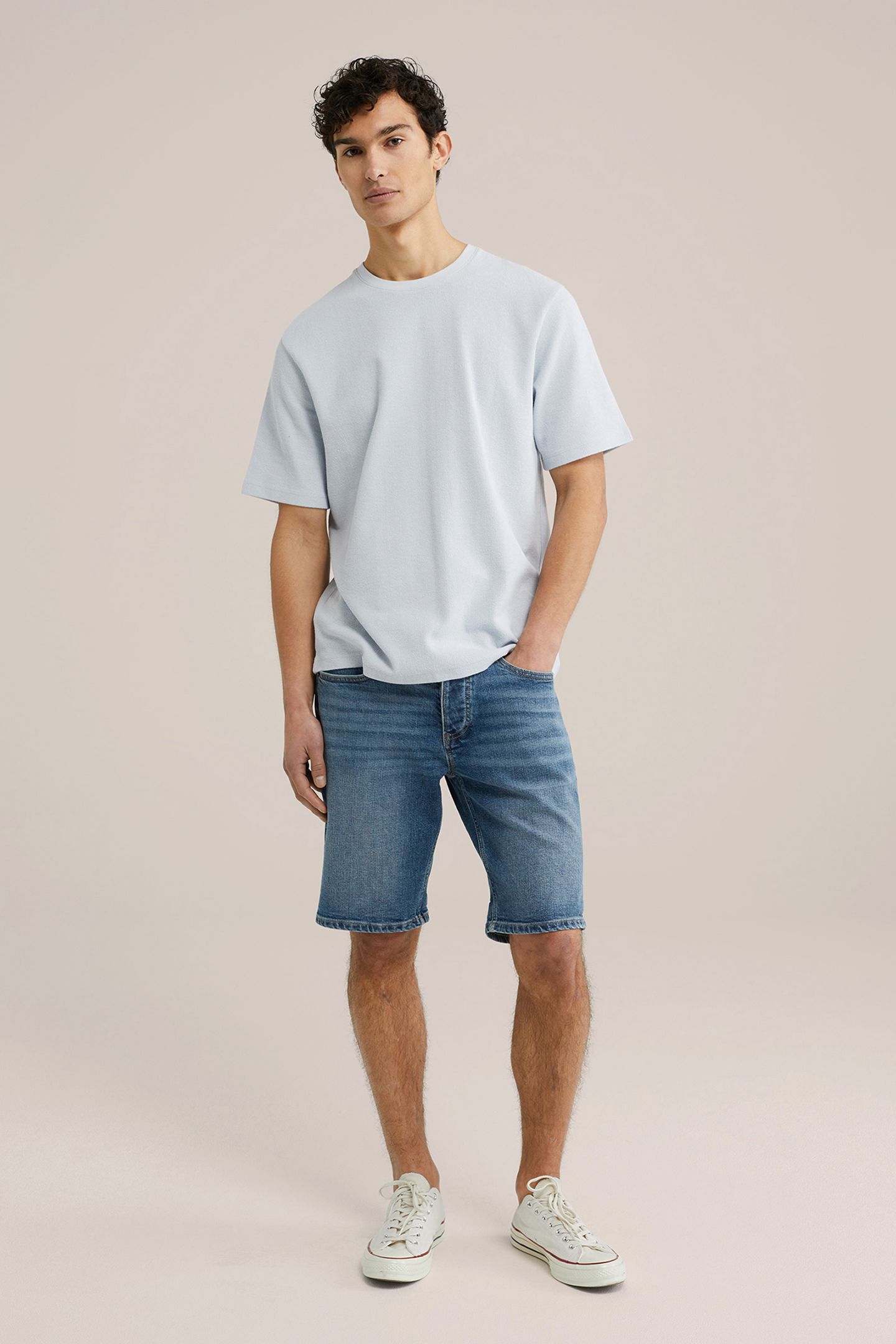T-SHIRT LIGHT BLUE 3