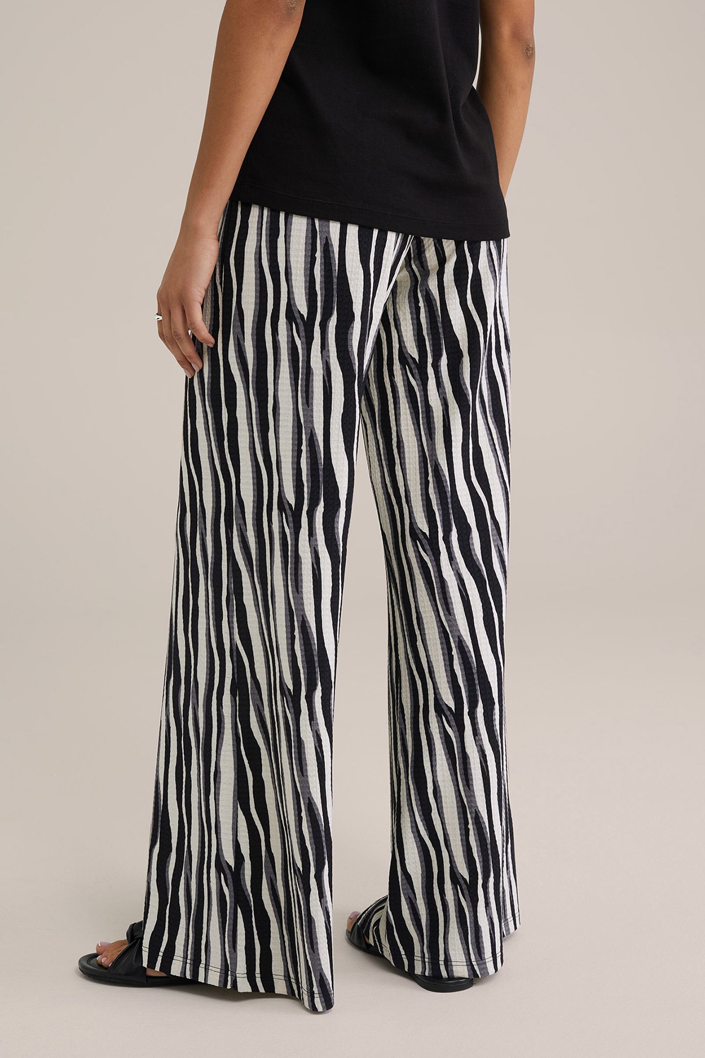 TROUSER WHITE 2