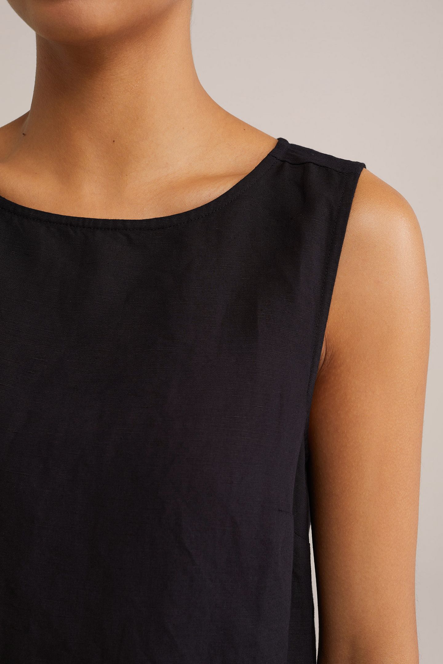 T-SHIRT BLACK 5