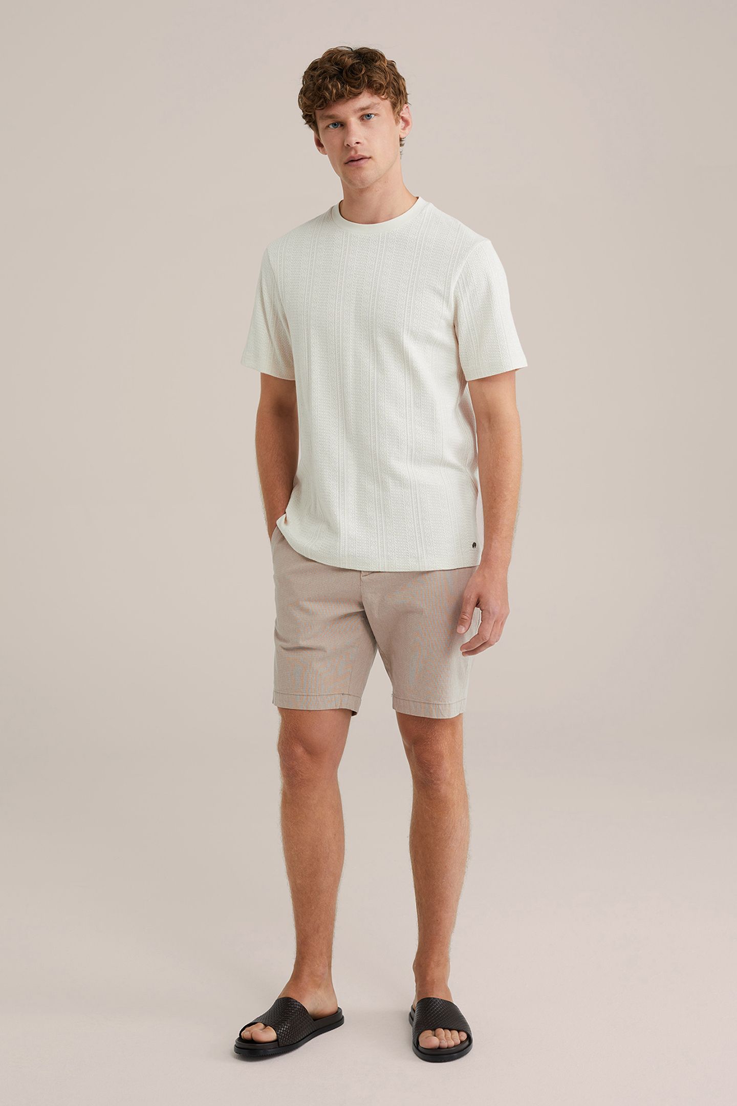 SHORT BEIGE 3