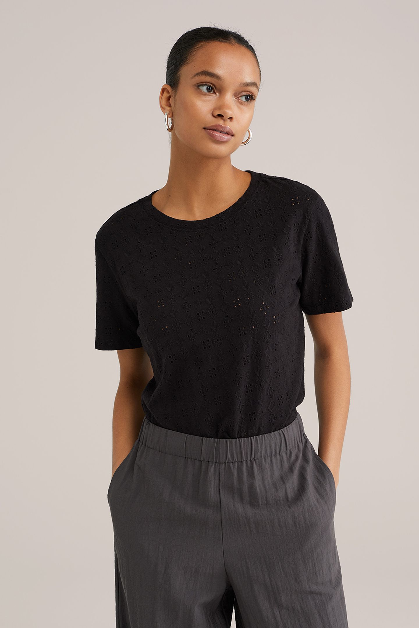 T-SHIRT BLACK 1