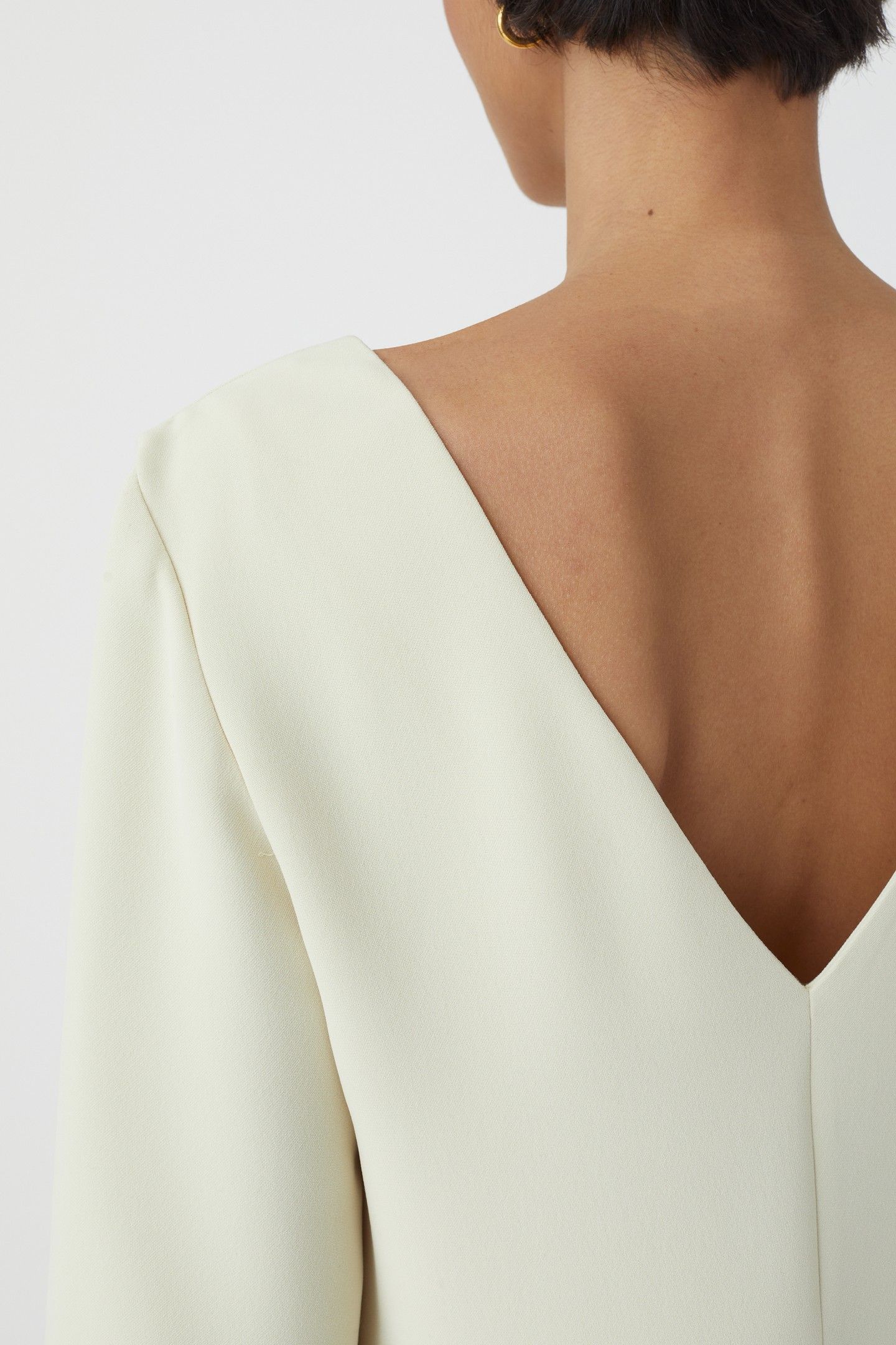 DEEP NECK LONG SLEEVE DRESS SHELL 4
