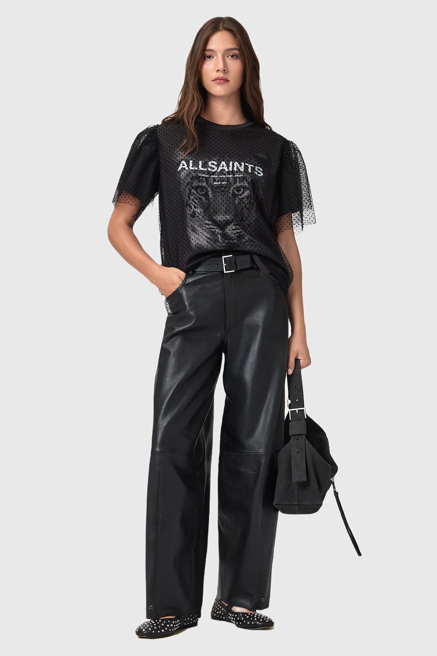 ROAR TEE BLACK 3