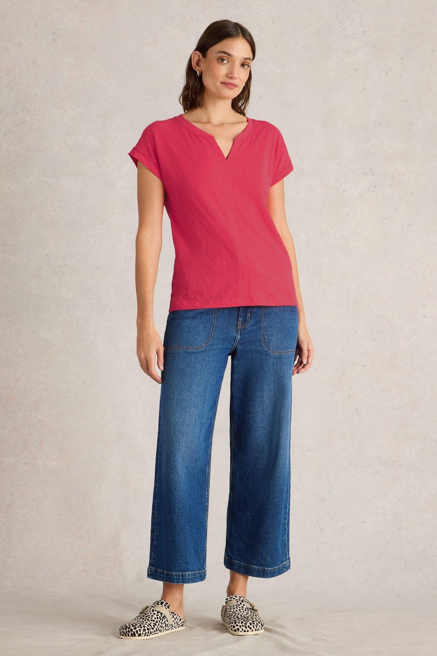 NELLY NOTCH NECK TEE BRIGHT PINK 1