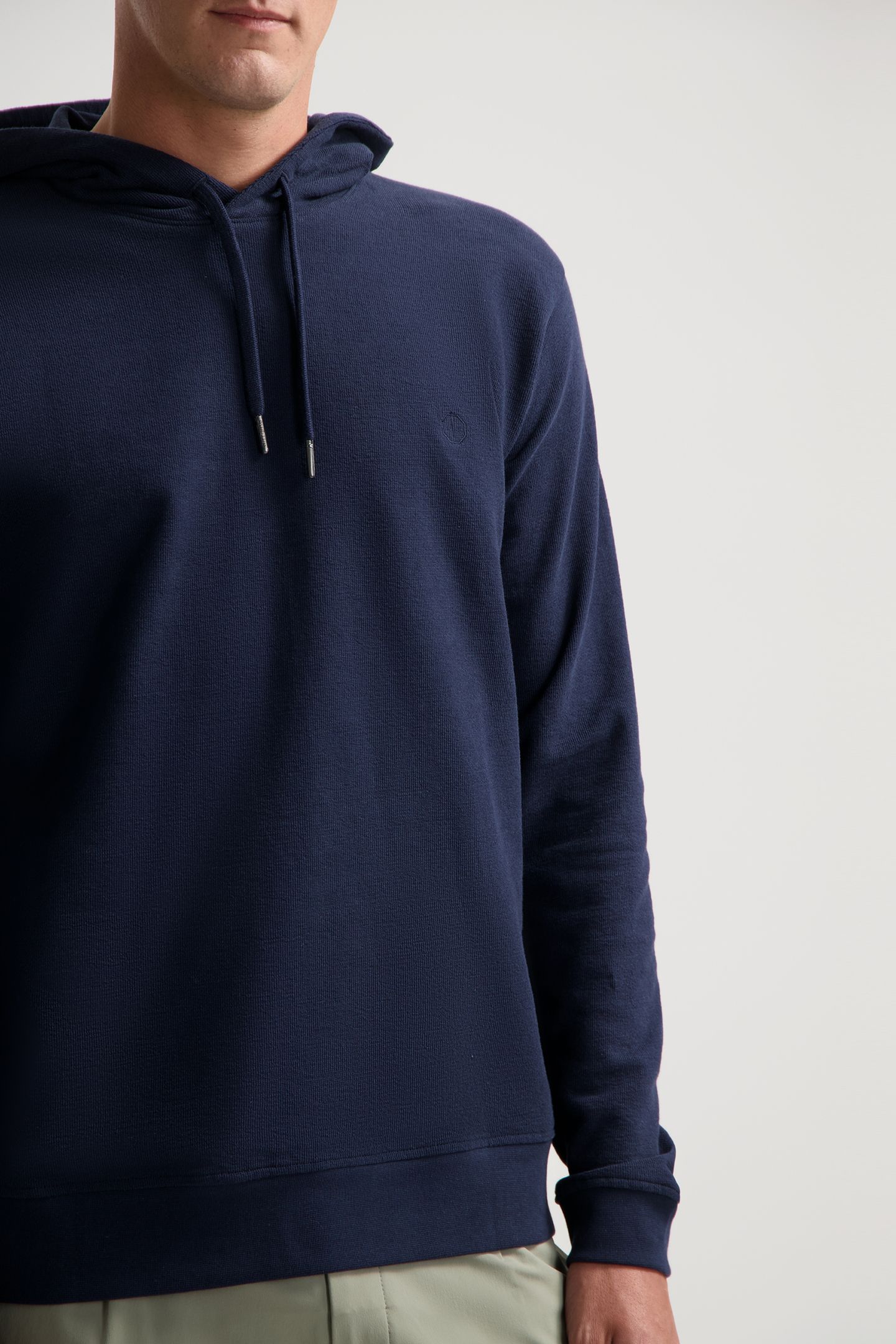 DS-NEWMAN HOODY DK. NAVY 5