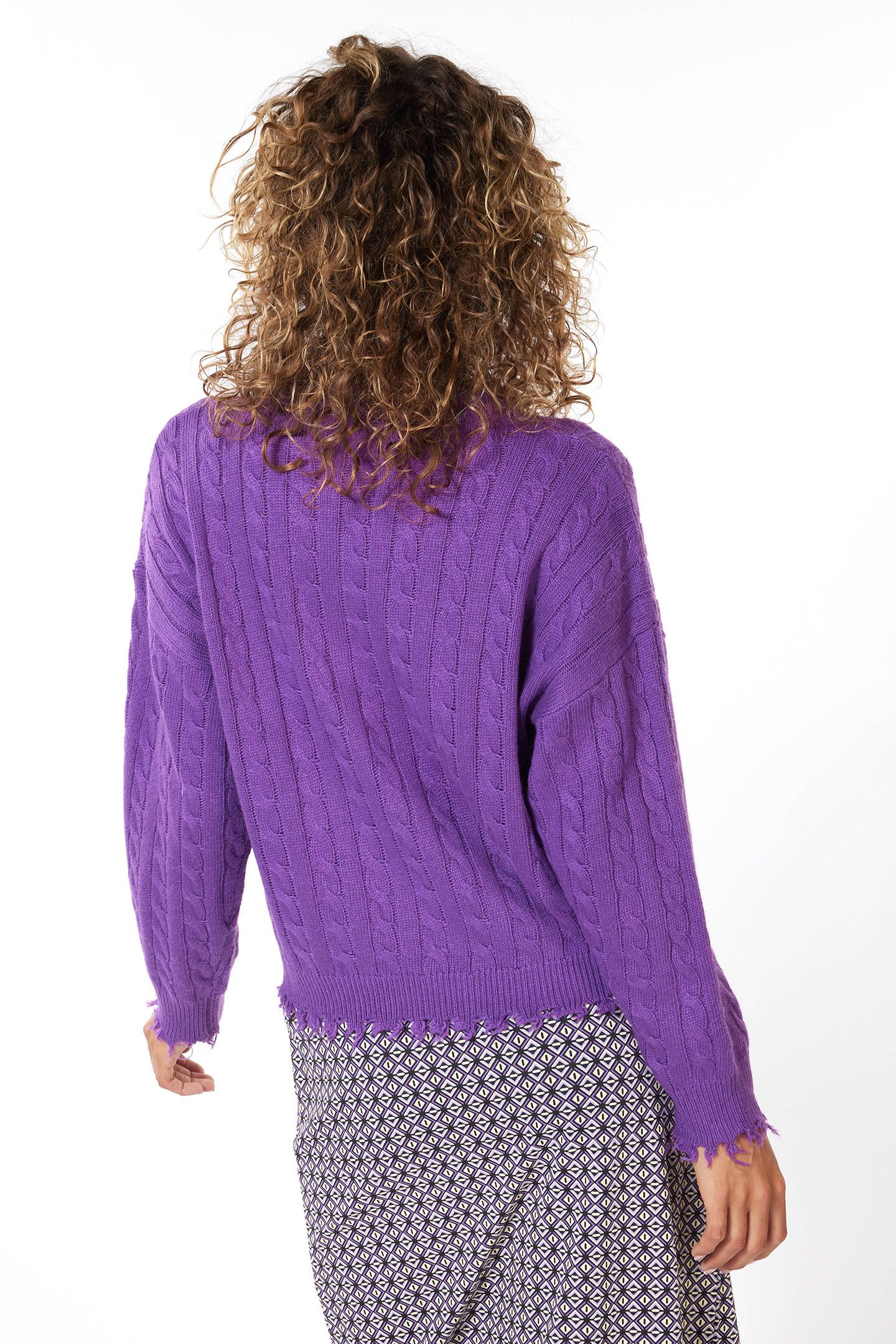 SWEATER CABLES RAW EDGE DEEP LAVENDER 3
