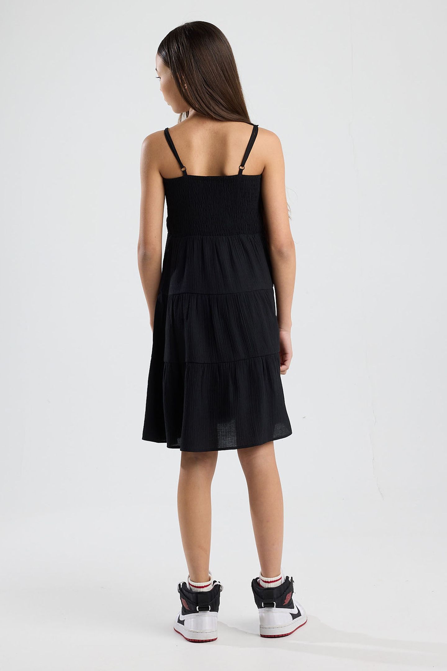 DAILA JR BLACK 2