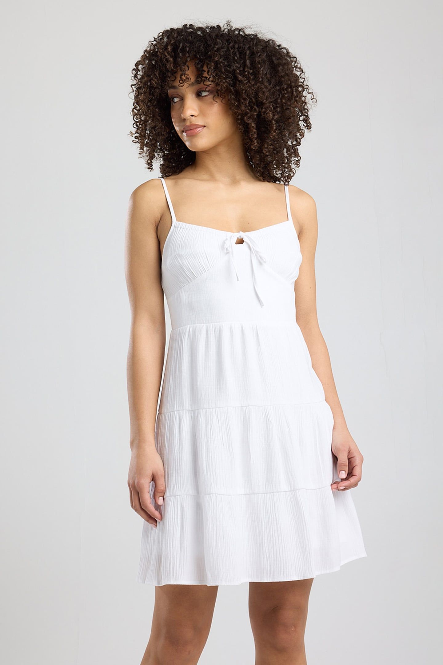 DAISY OFF WHITE 1
