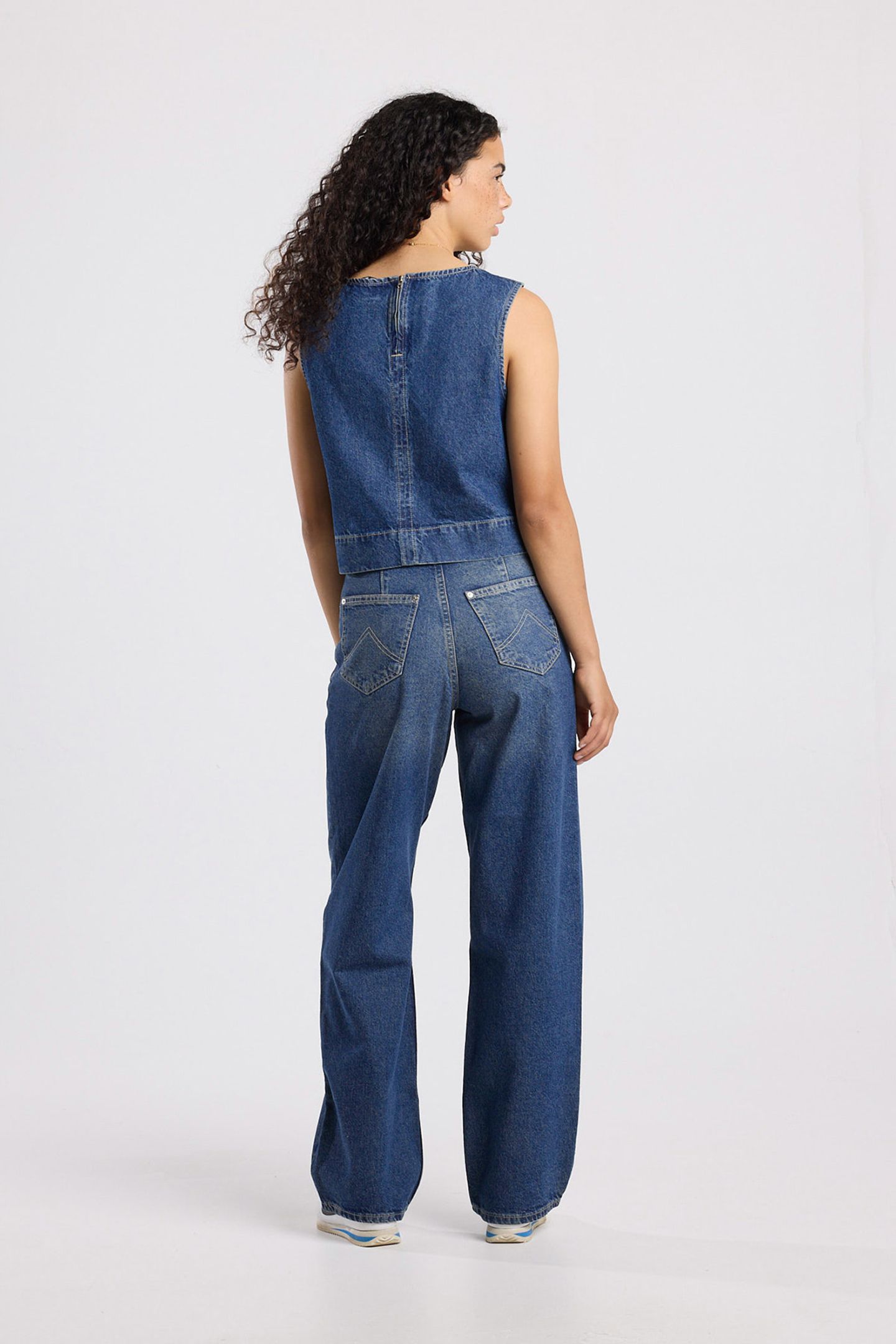 HARTFORD MEDIUM BLUE 2