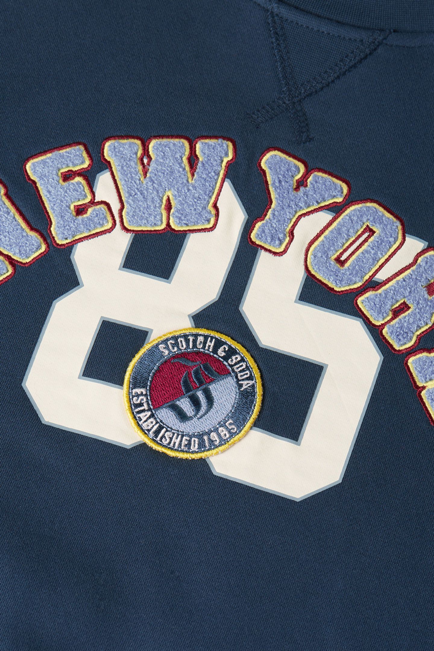 BOYS GRAPHIC CREWNECK INSIGNIA BLUE 3