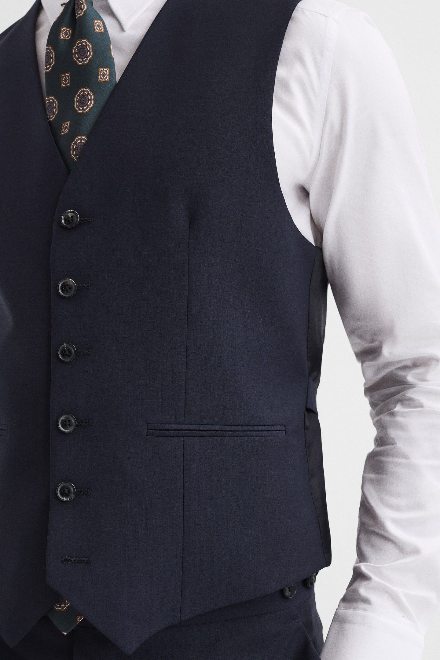TRAVEL PLAIN WEAVE MODERN WAISTCOAT NAVY 10