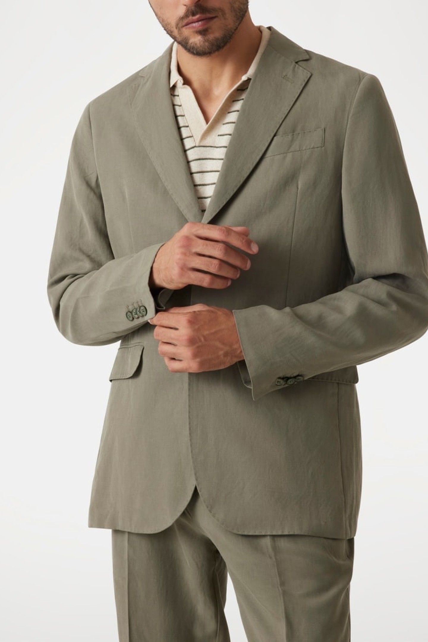 MARCIANO BY GUESS GEORGE 2B NOTCH BLAZ MOSSY GREEN 2