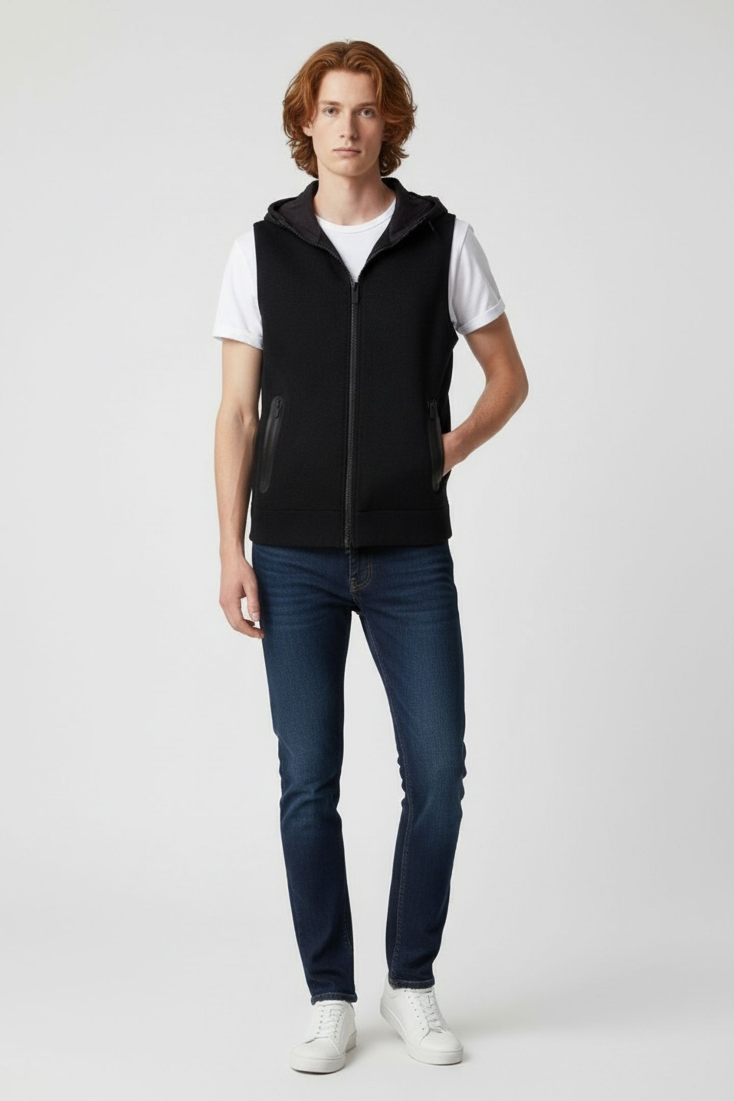 ARENAALF VEST BLACK 1
