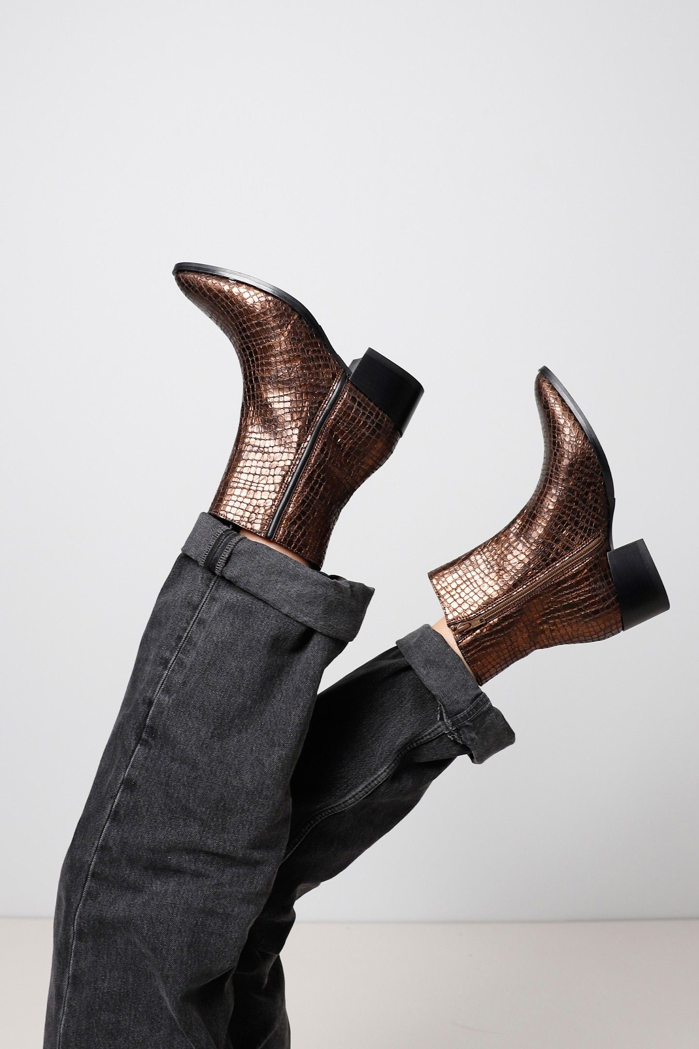 ROSE BAKER ANKLE BOOTS BRONZE 7