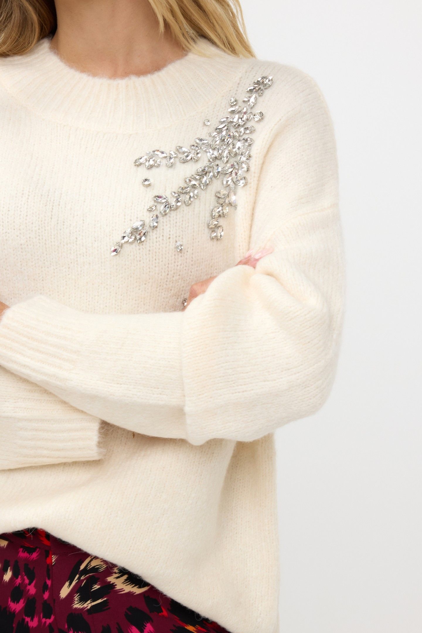 SWEATER BIG STONES OFF WHITE 8