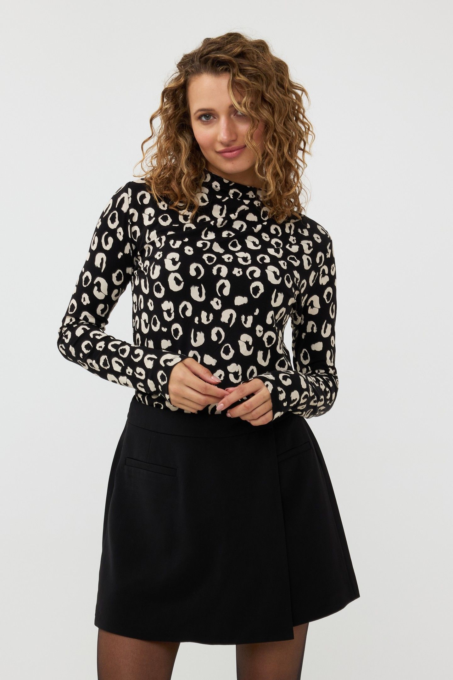 SKORT CITY BLACK 2