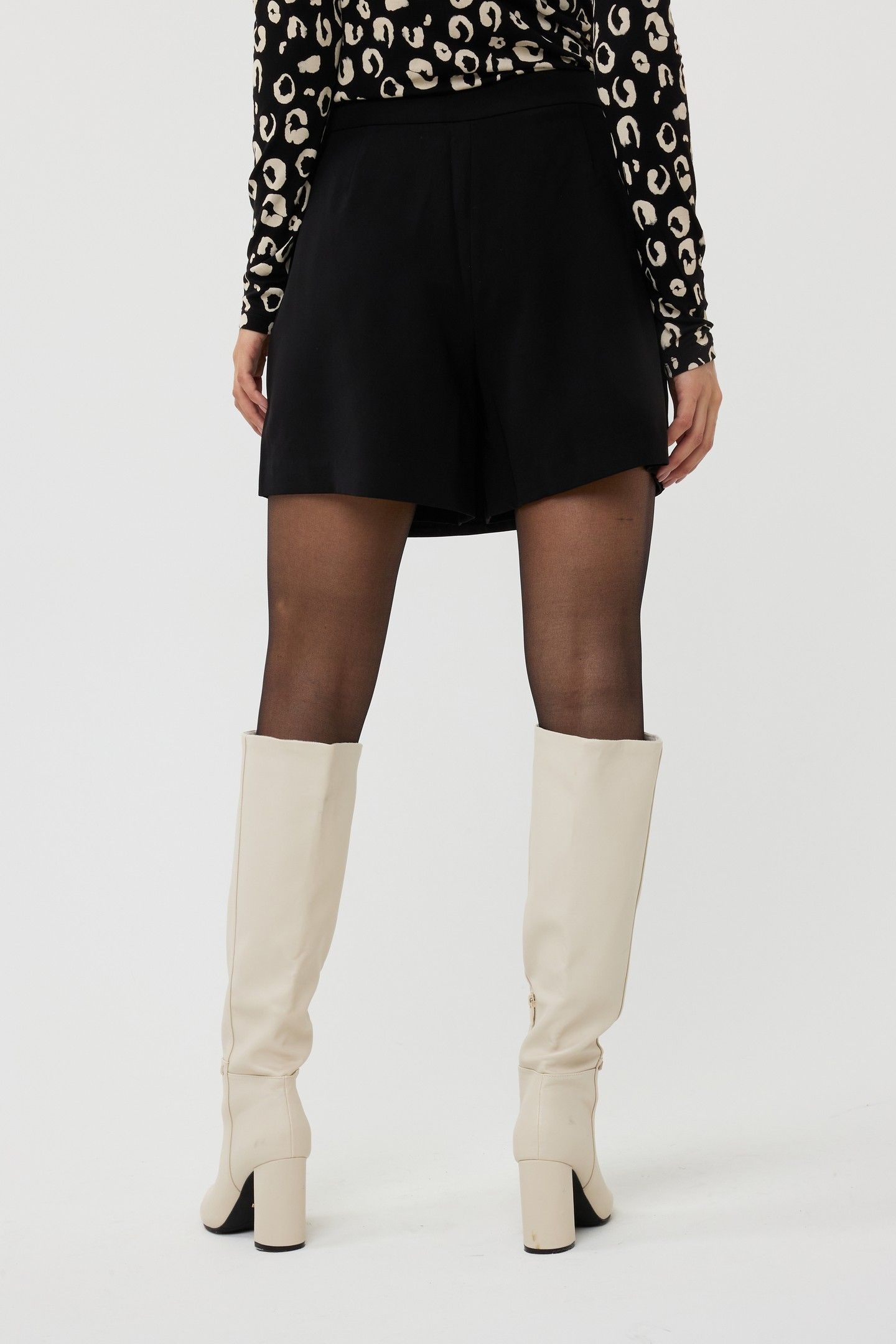 SKORT CITY BLACK 3