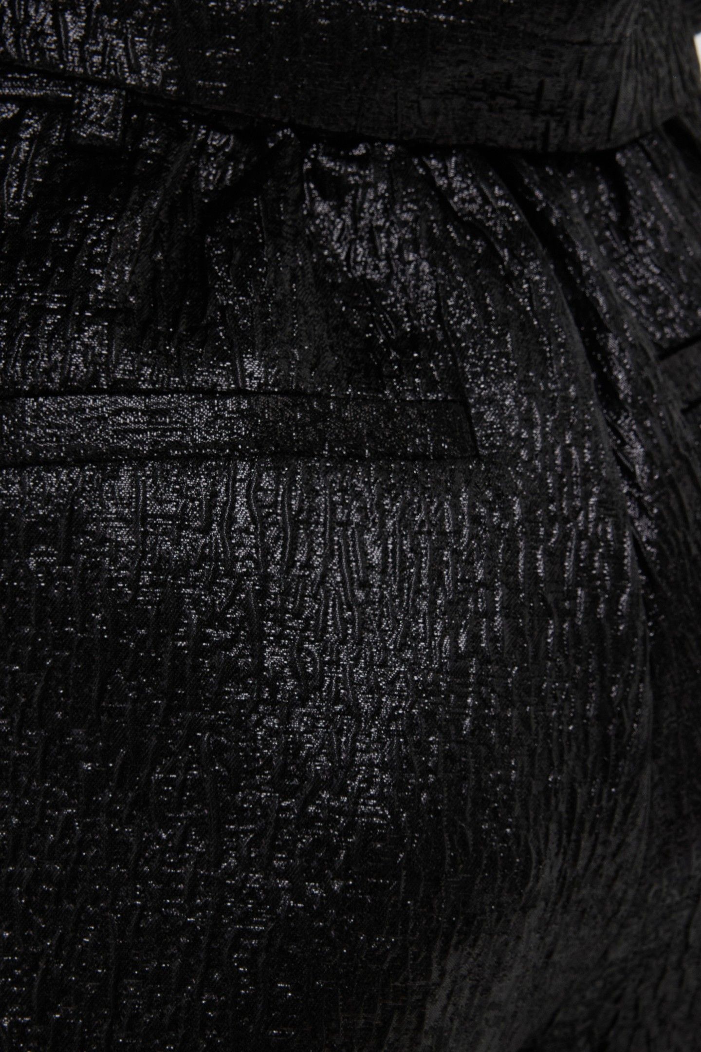 SHORTS METALLIC BLACK 7