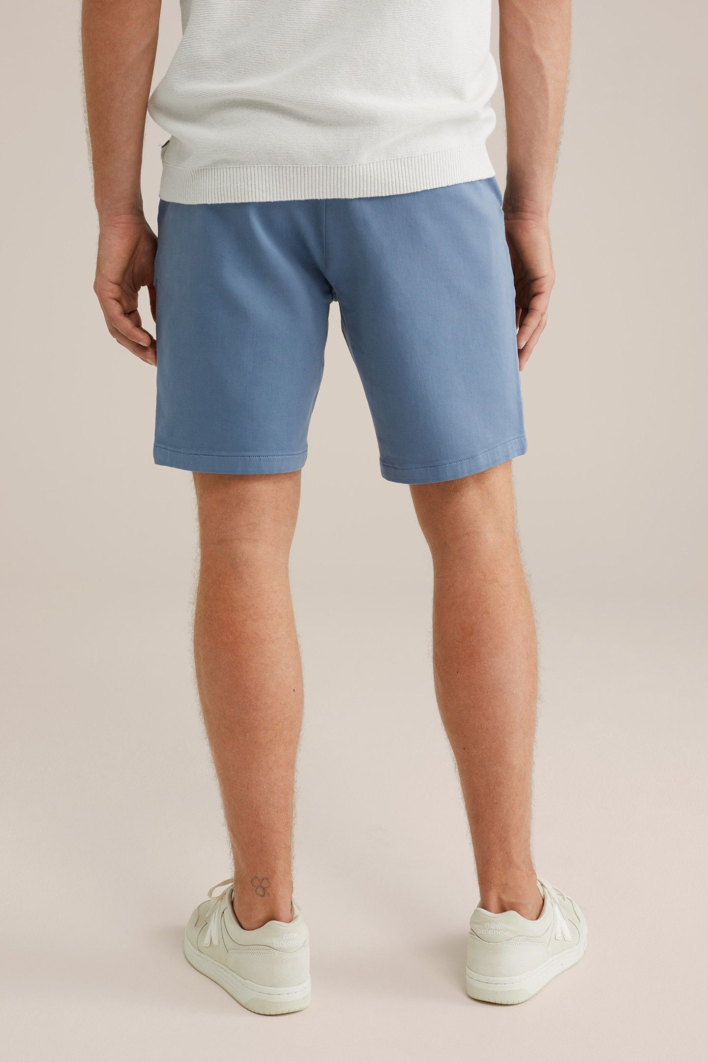 SHORT LIGHT BLUE 3