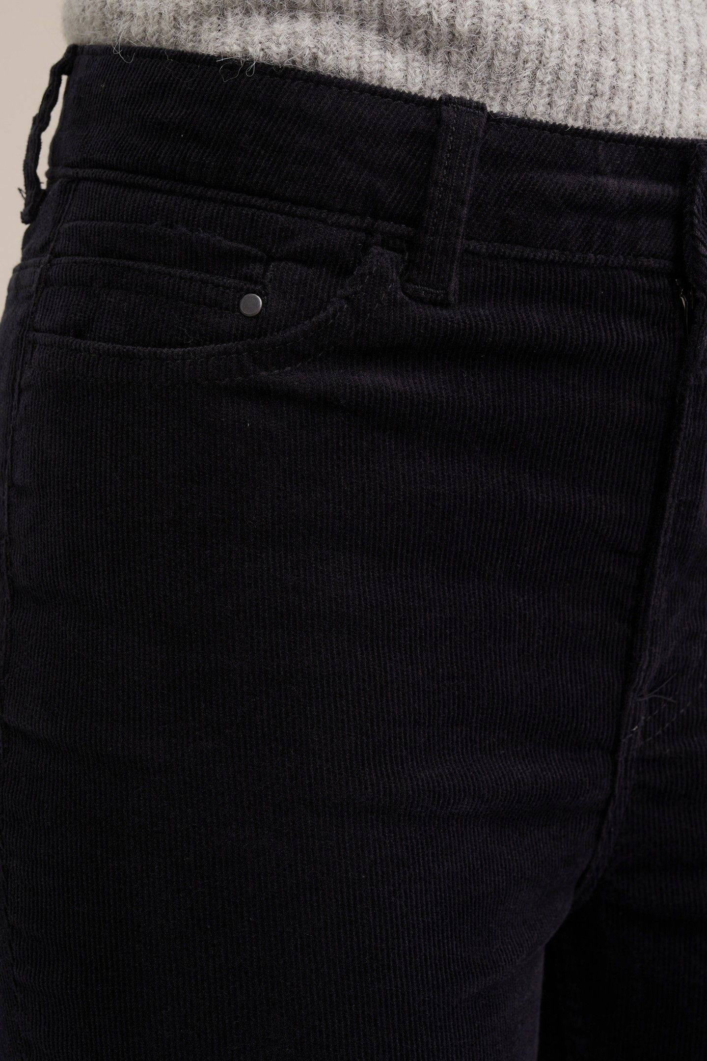 TROUSER BLACK 5