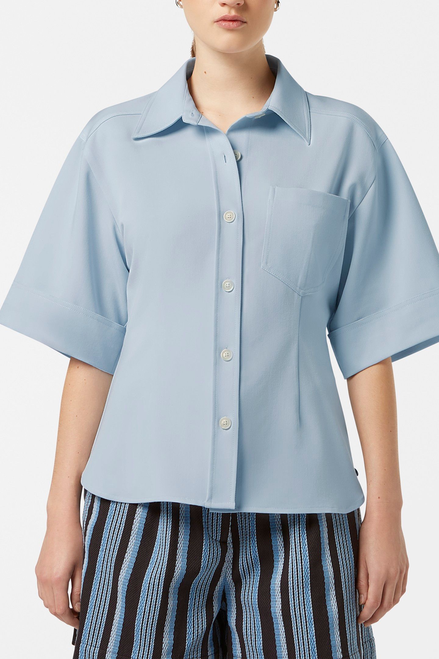 FITTED SHORT SLEEVE SHIRT SHIRTING BLUE 2