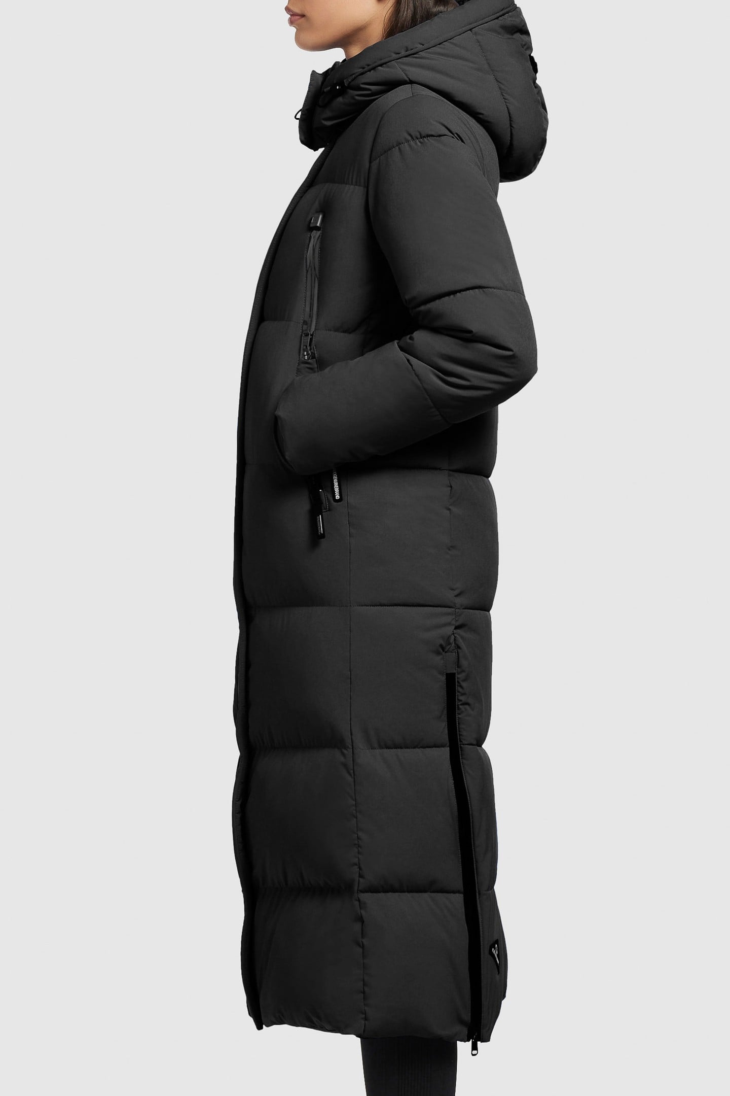 MELONA MATT BLACK 4