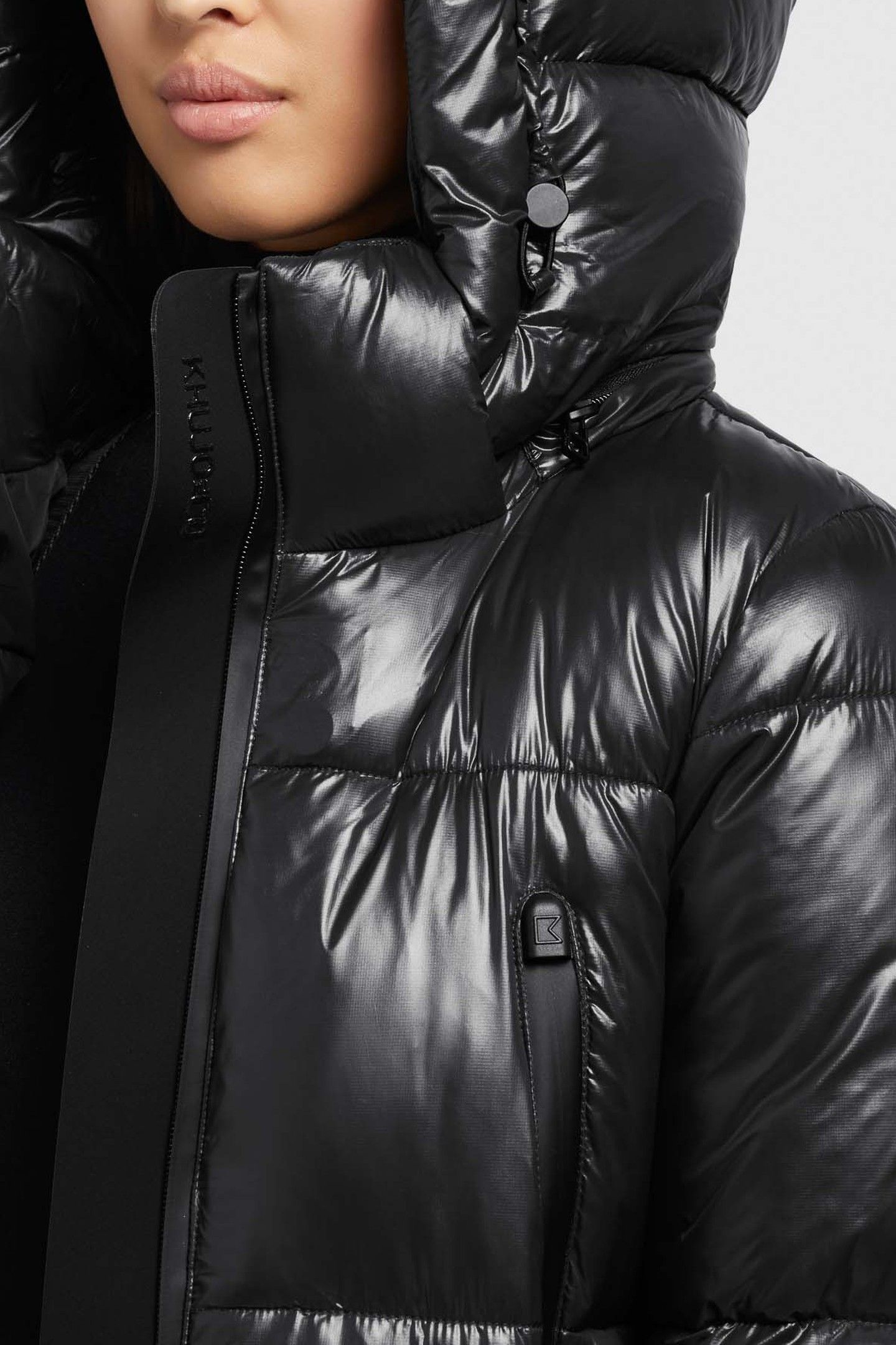 LUCIA SHINY BLACK 6