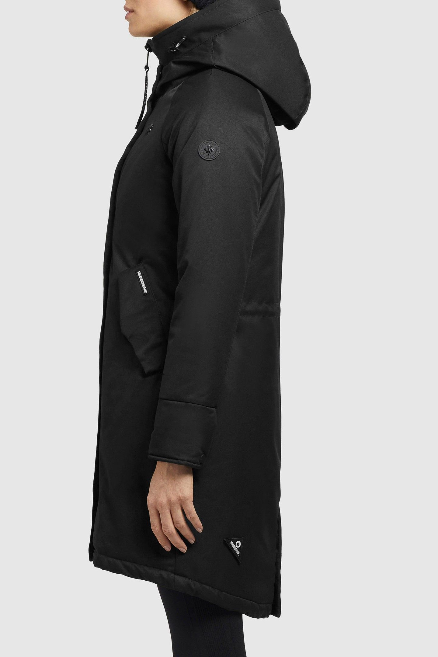 LARIA BLACK 4