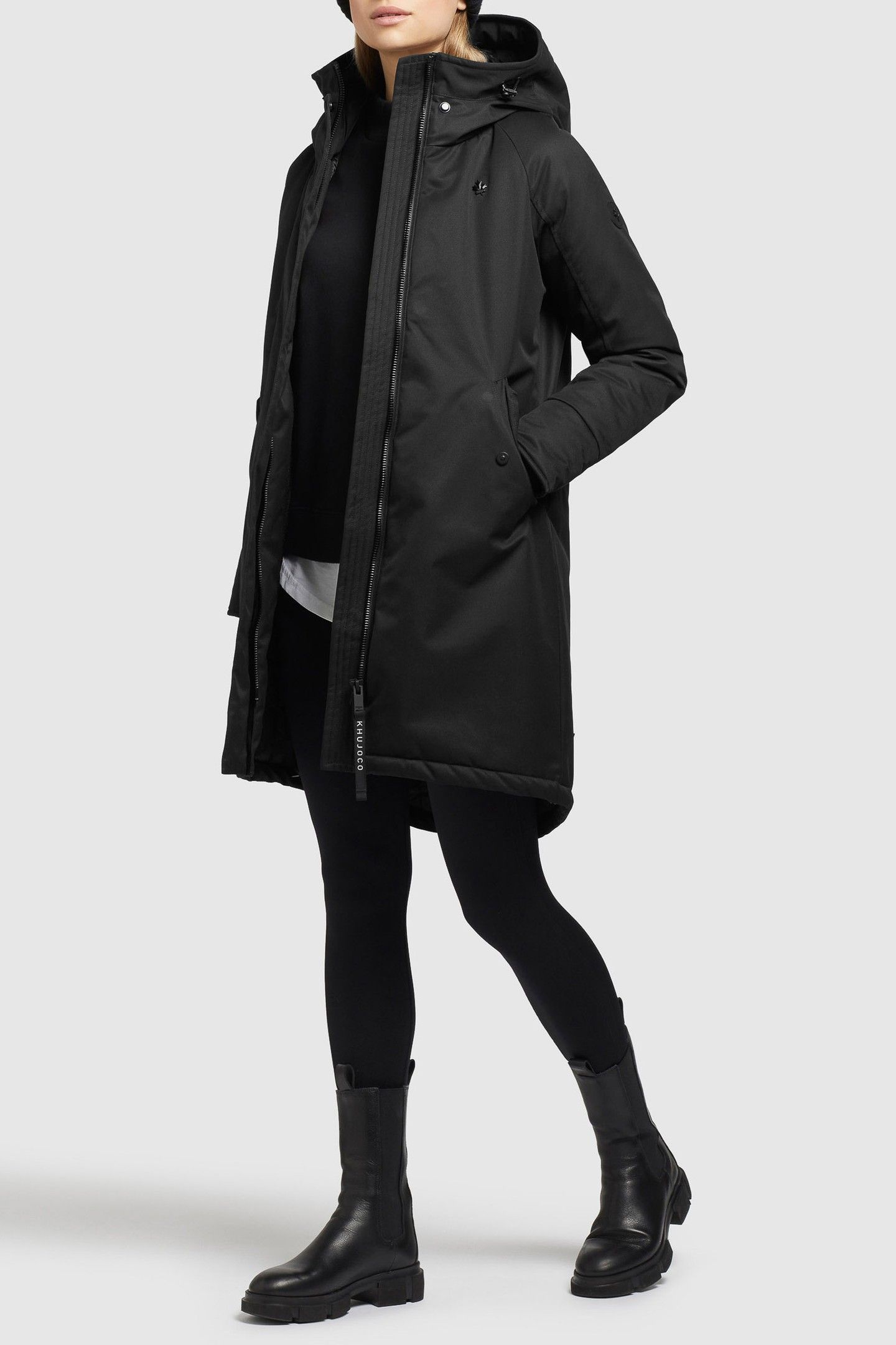 LARIA BLACK 5