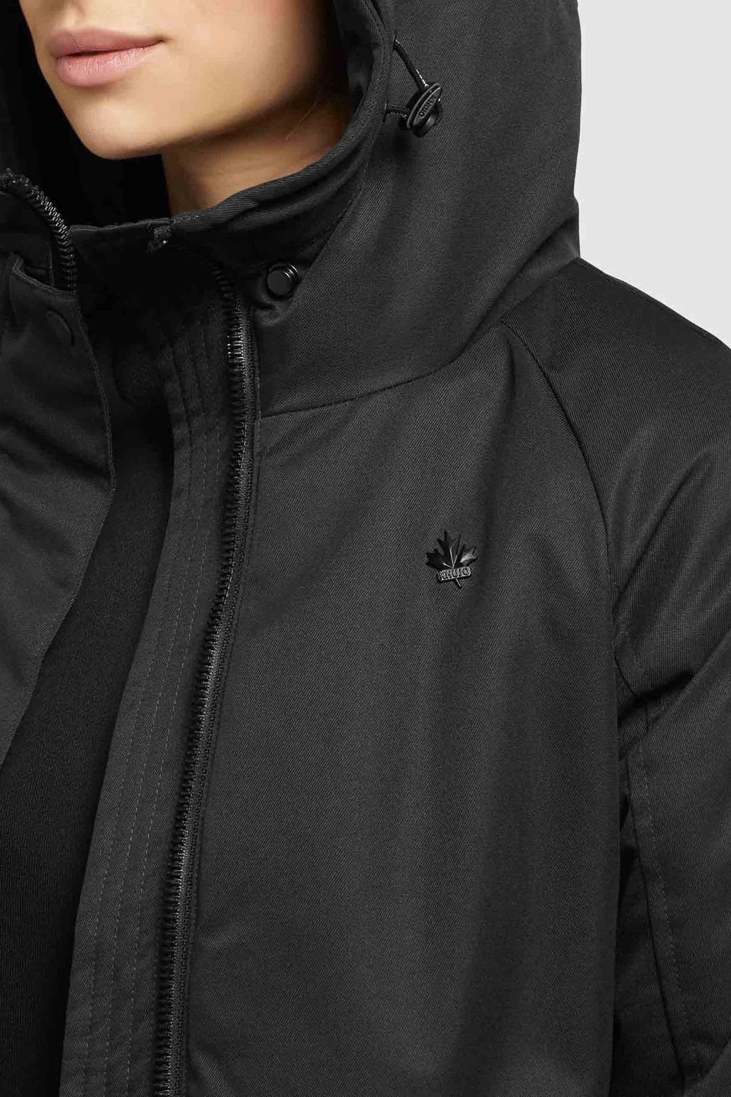 LARIA BLACK 6