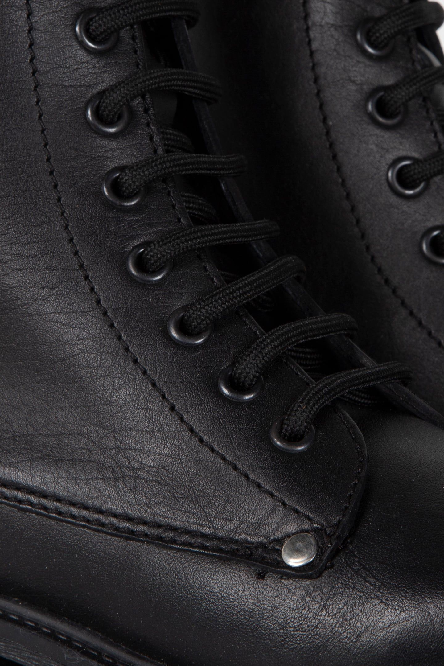 DECHASE – BOKINA BLACK WAXY 4