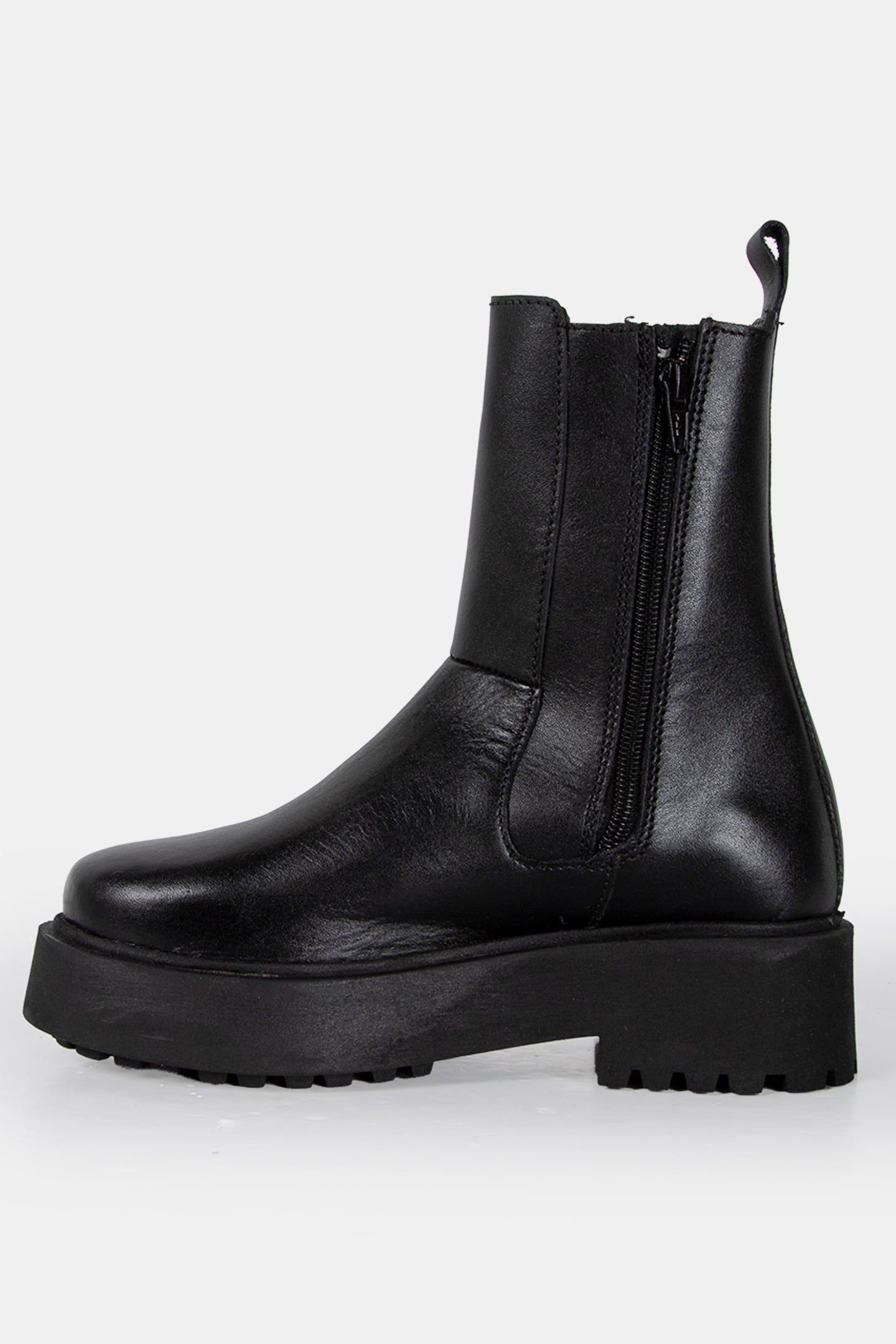 DECHASE – BALE BLACK WAXY 2