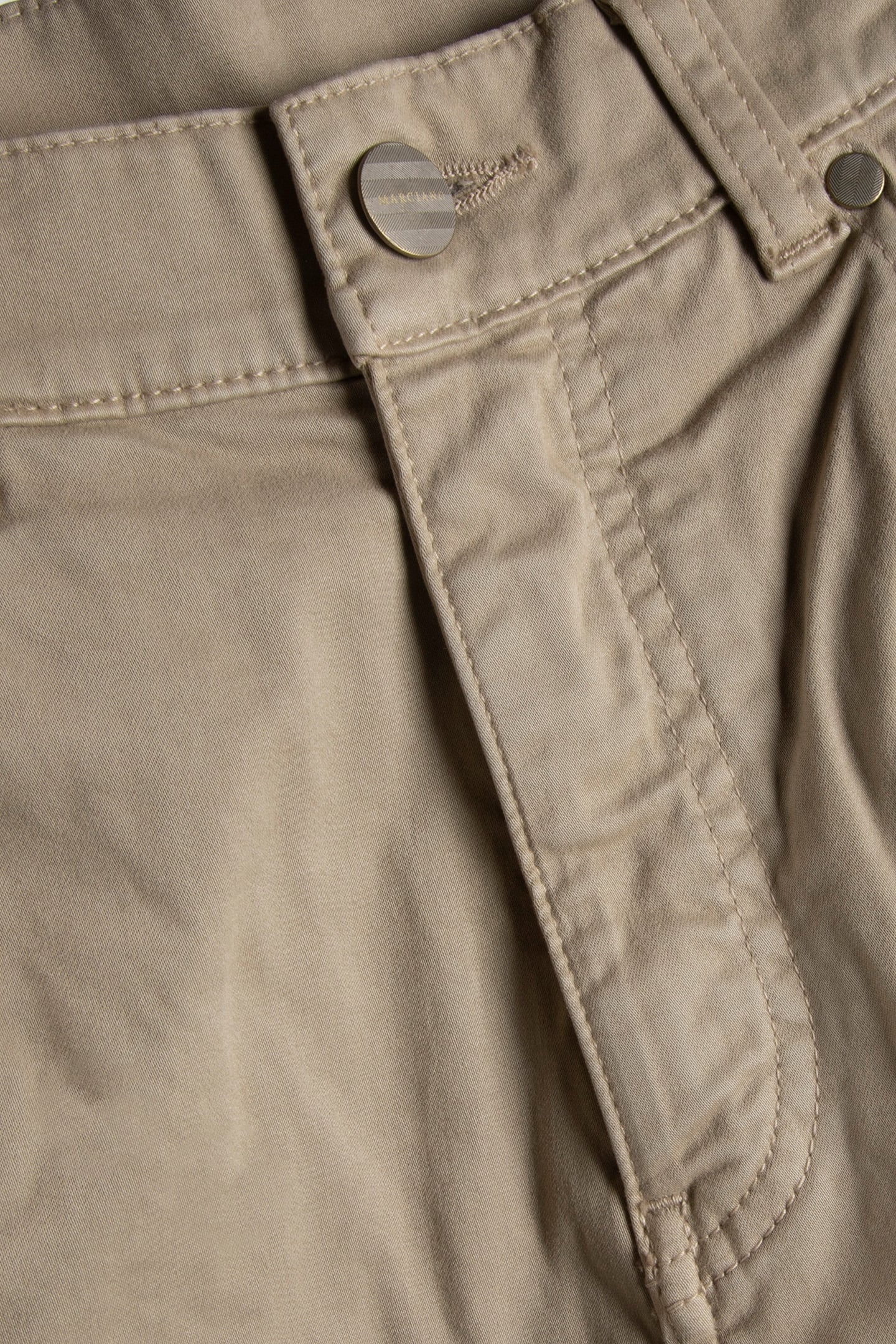 MARCIANO BY GUESS HUMPHREY 5 PKTS SAFARI TAN 3
