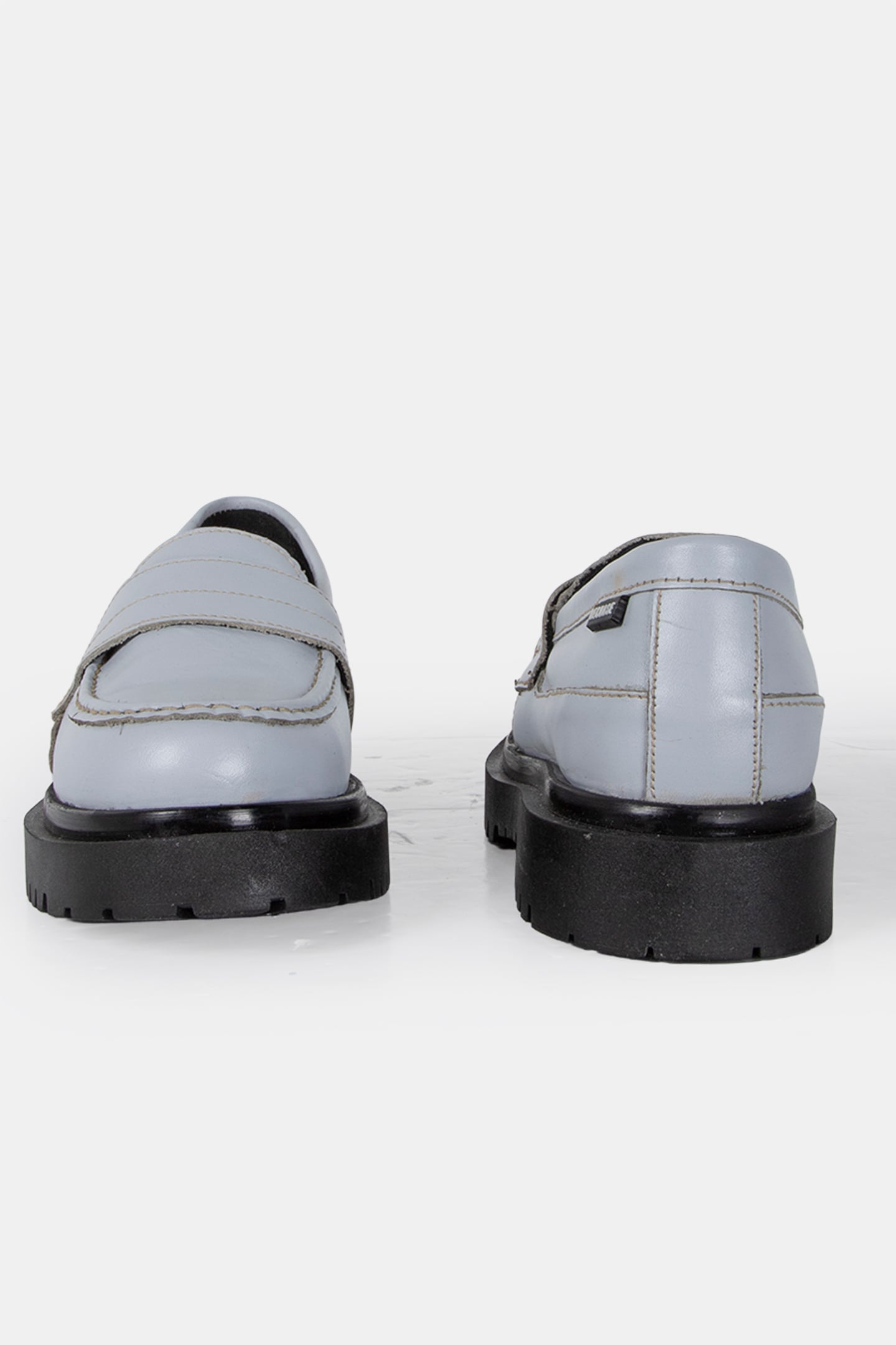 DECHASE – ADEY GREY 3