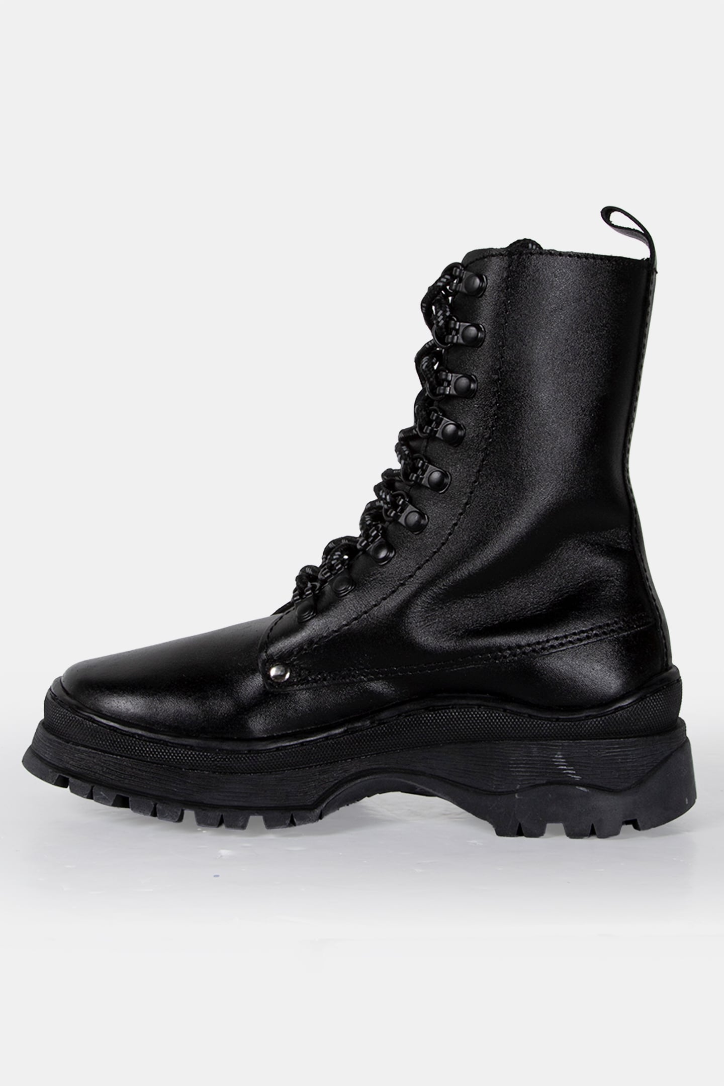 DECHASE – TESFA BOOTS 2