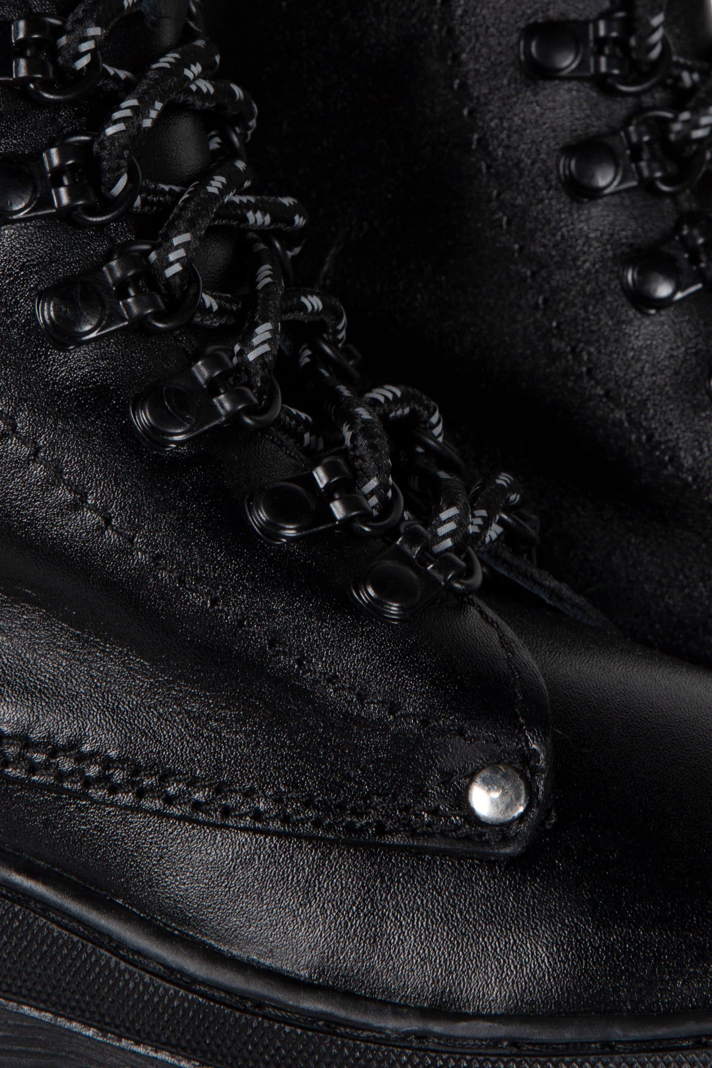 DECHASE – TESFA BOOTS 4