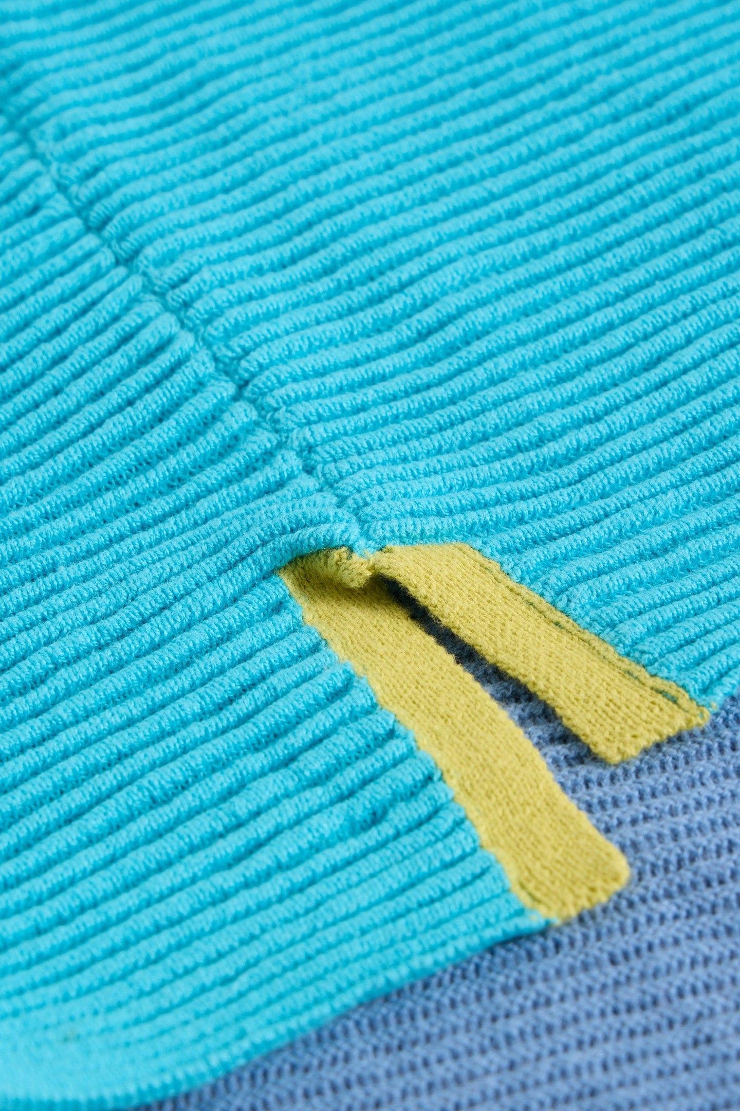JANA ABSTRACT JUMPER BRIGHT BLUE 4