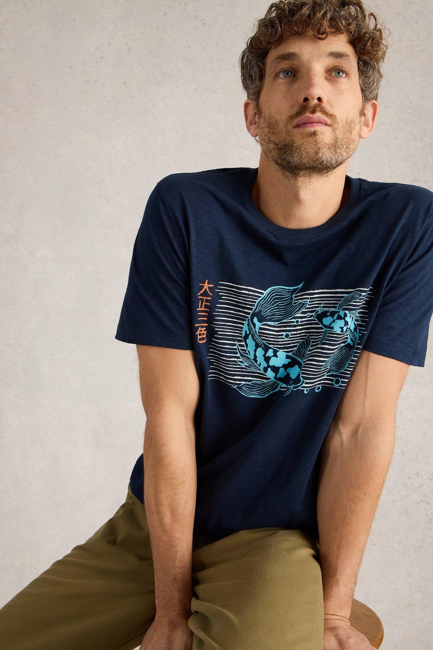 KOI FISH GRAPHIC TEE NAVY PRINT 1