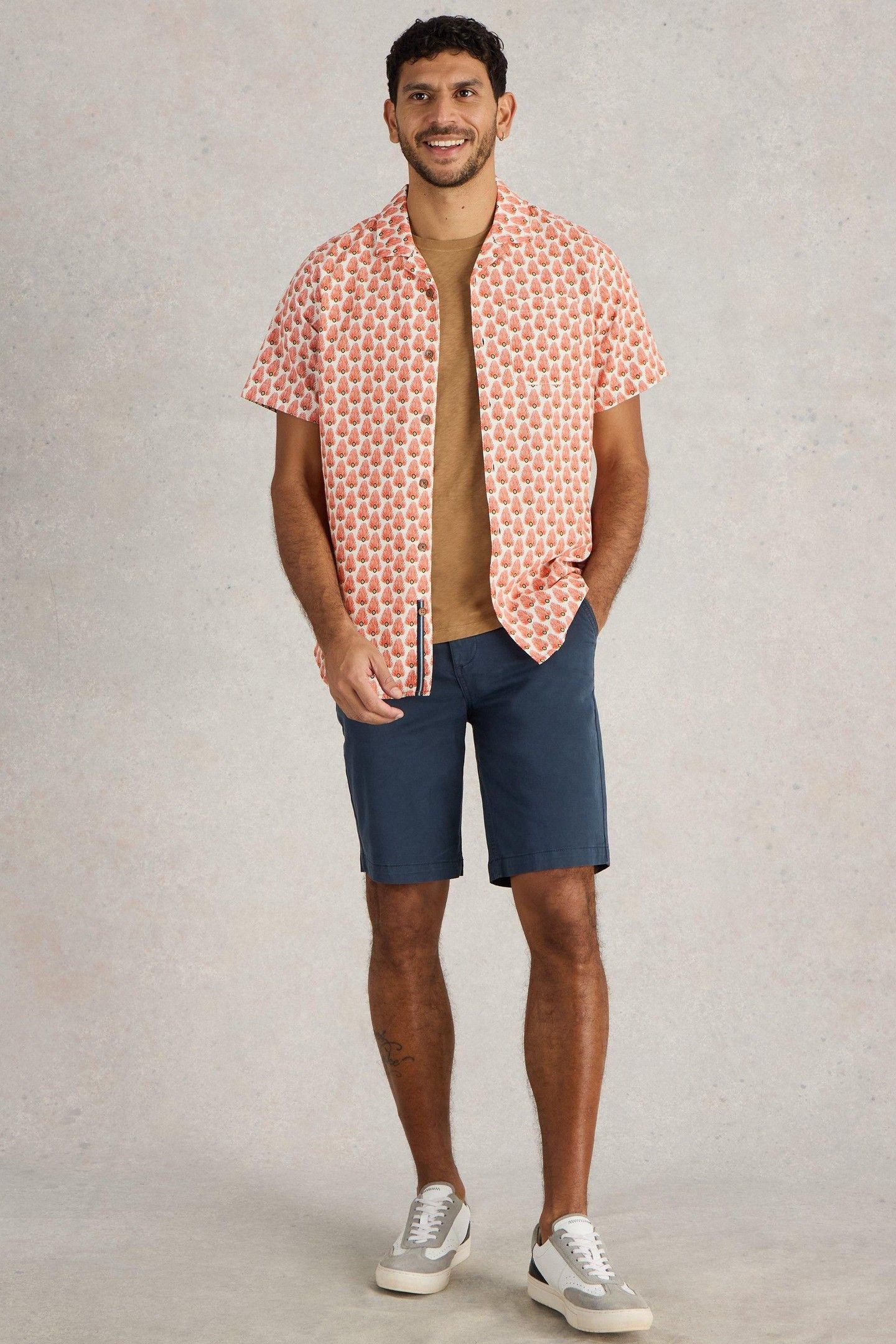 HAYLE FAN GEO PRINTED SHIRT WHITE PRINT 2