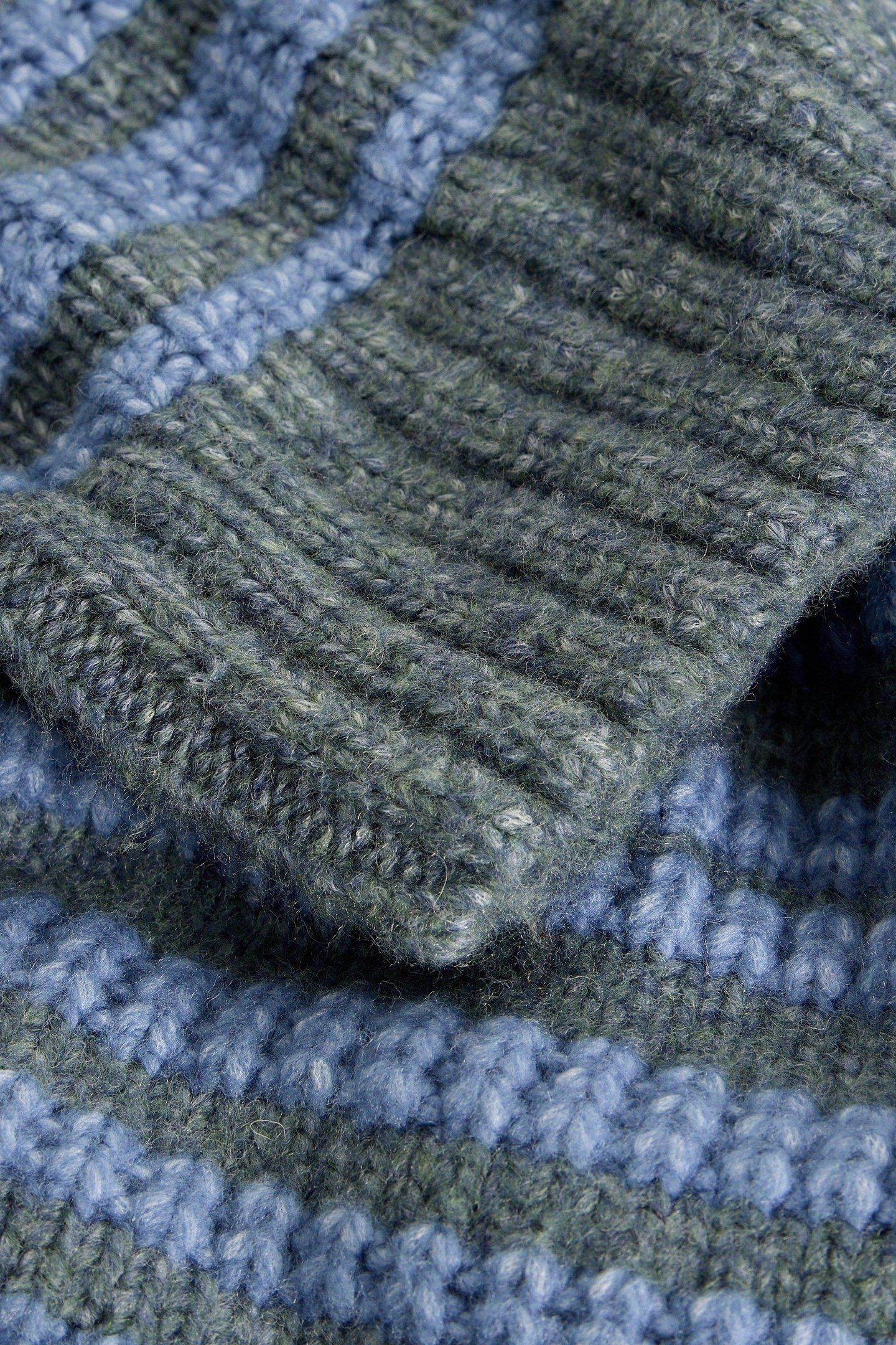 STRIPE CREW NECK BLUE MULTI 5