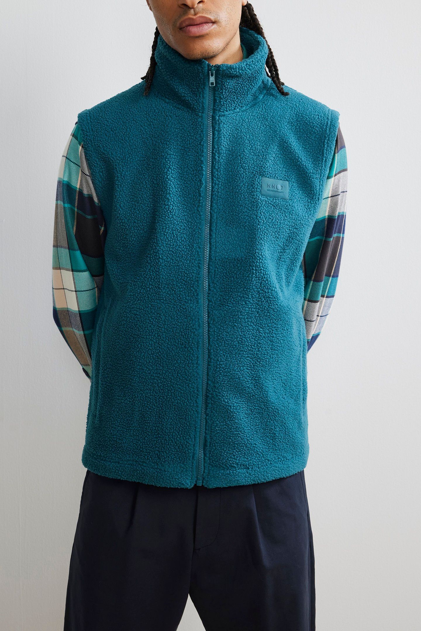 NIL VEST 3441 SPRUCE 2