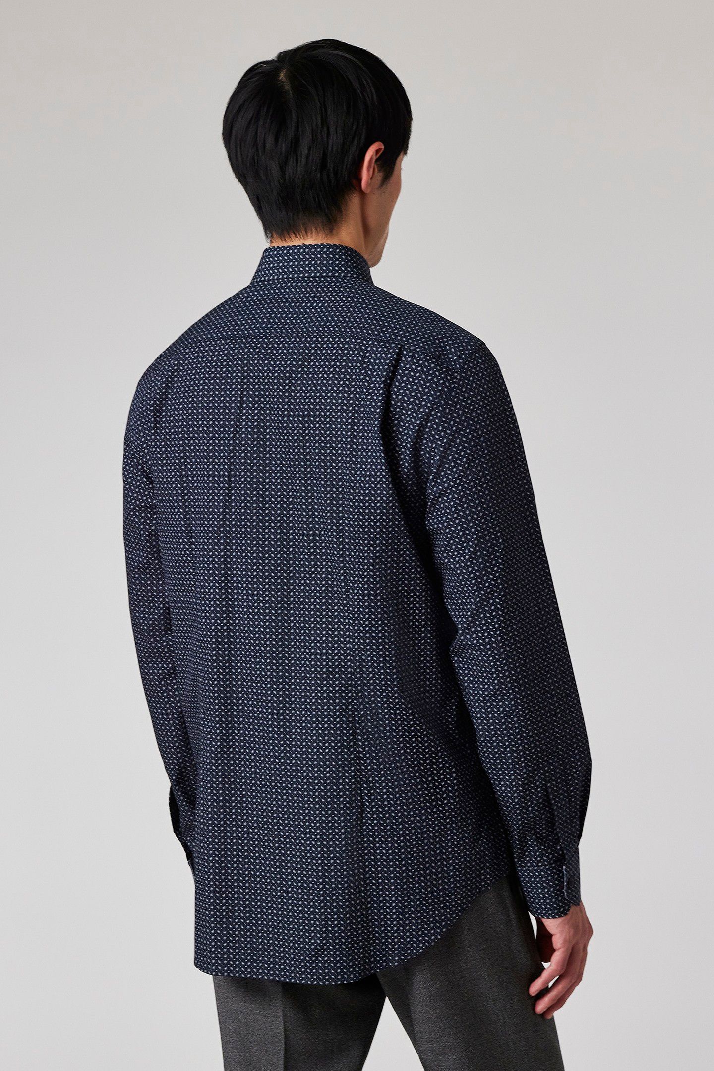 MENS S/C TAILORED FIT SHIRT VERY DARK NAVY 2