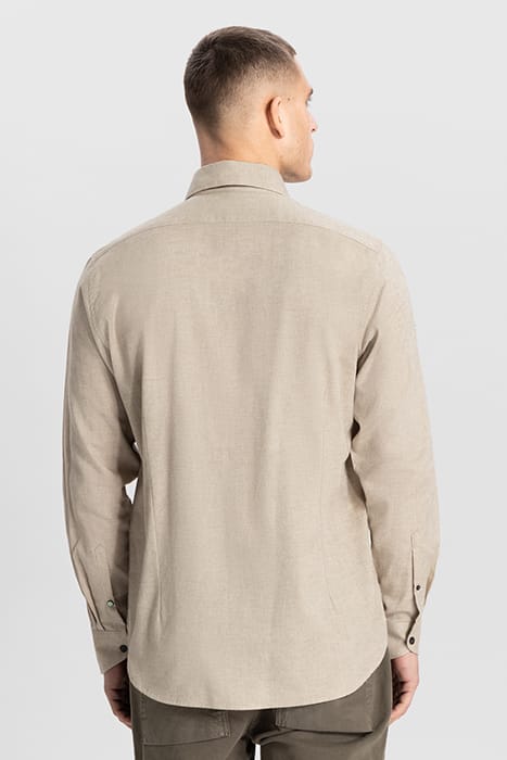 DS_OLAV SHIRT OAK 3